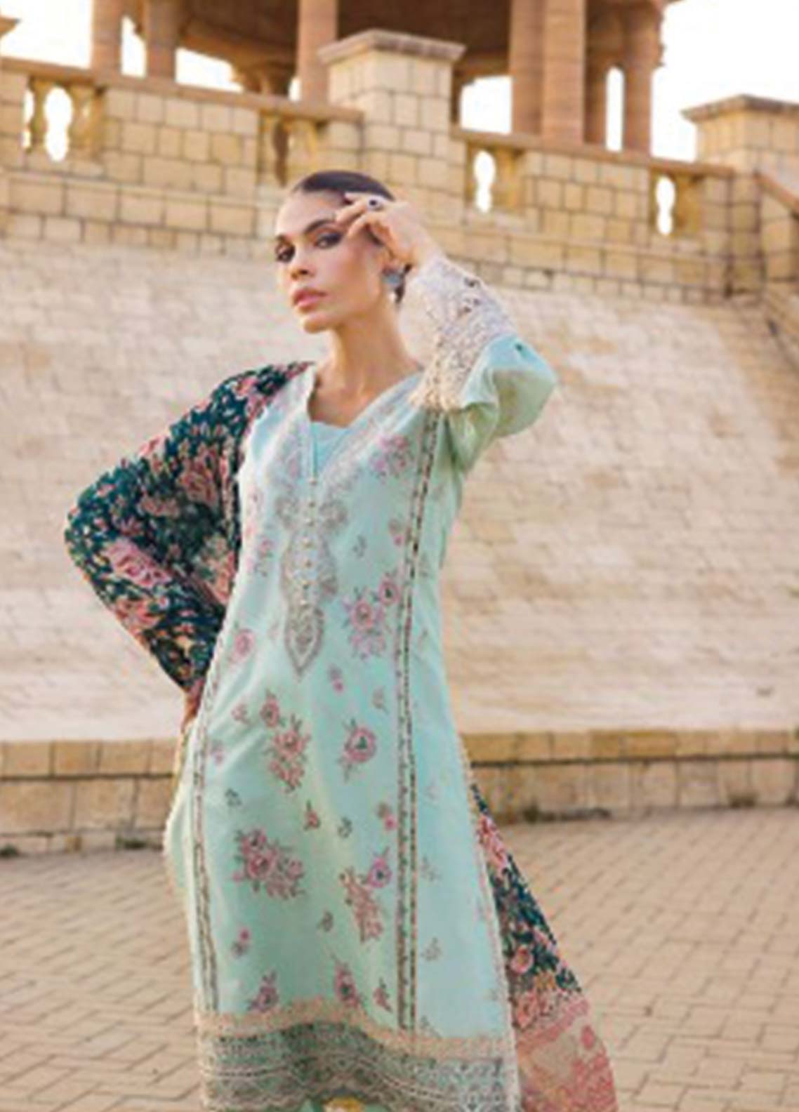 D#2A Zainab Chottani Luxury Emb Lawn Collection 623 D#2A Zainab Chottani Luxury Emb Lawn Collection 623