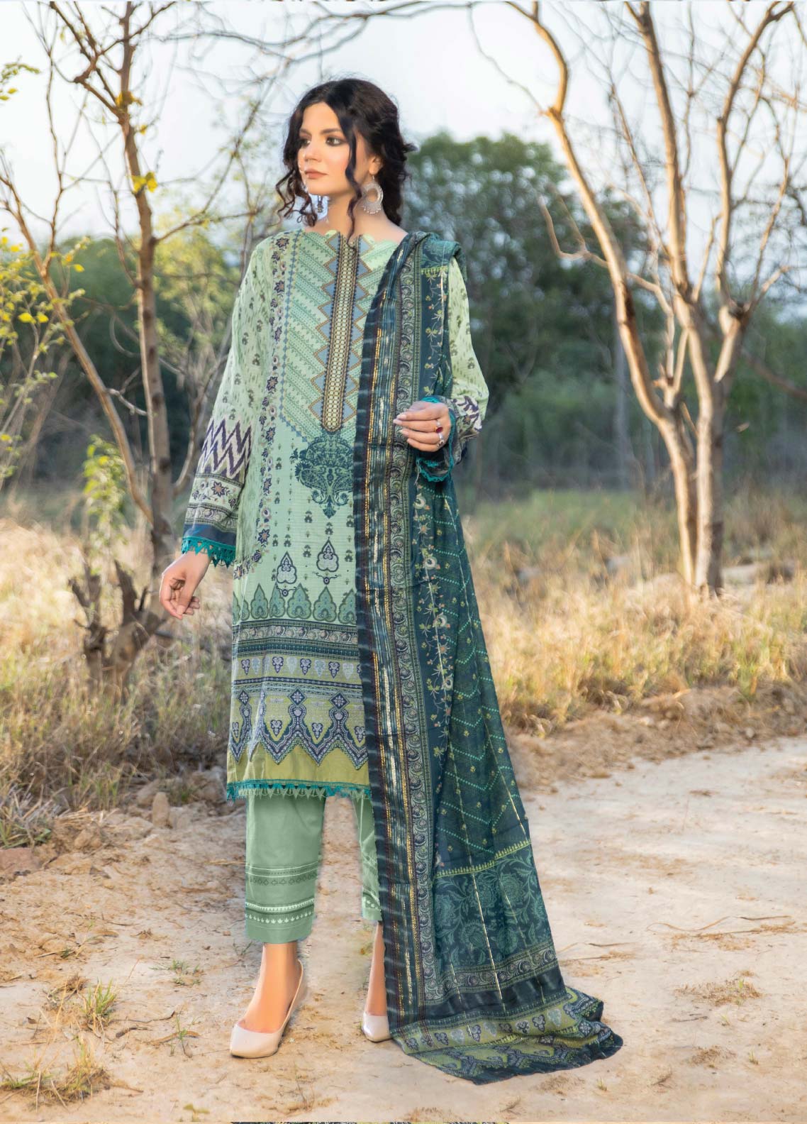 D#08 Ain Alif Digital Printed Lawn Collection 623 D#08 Ain Alif Digital Printed Lawn Collection 623