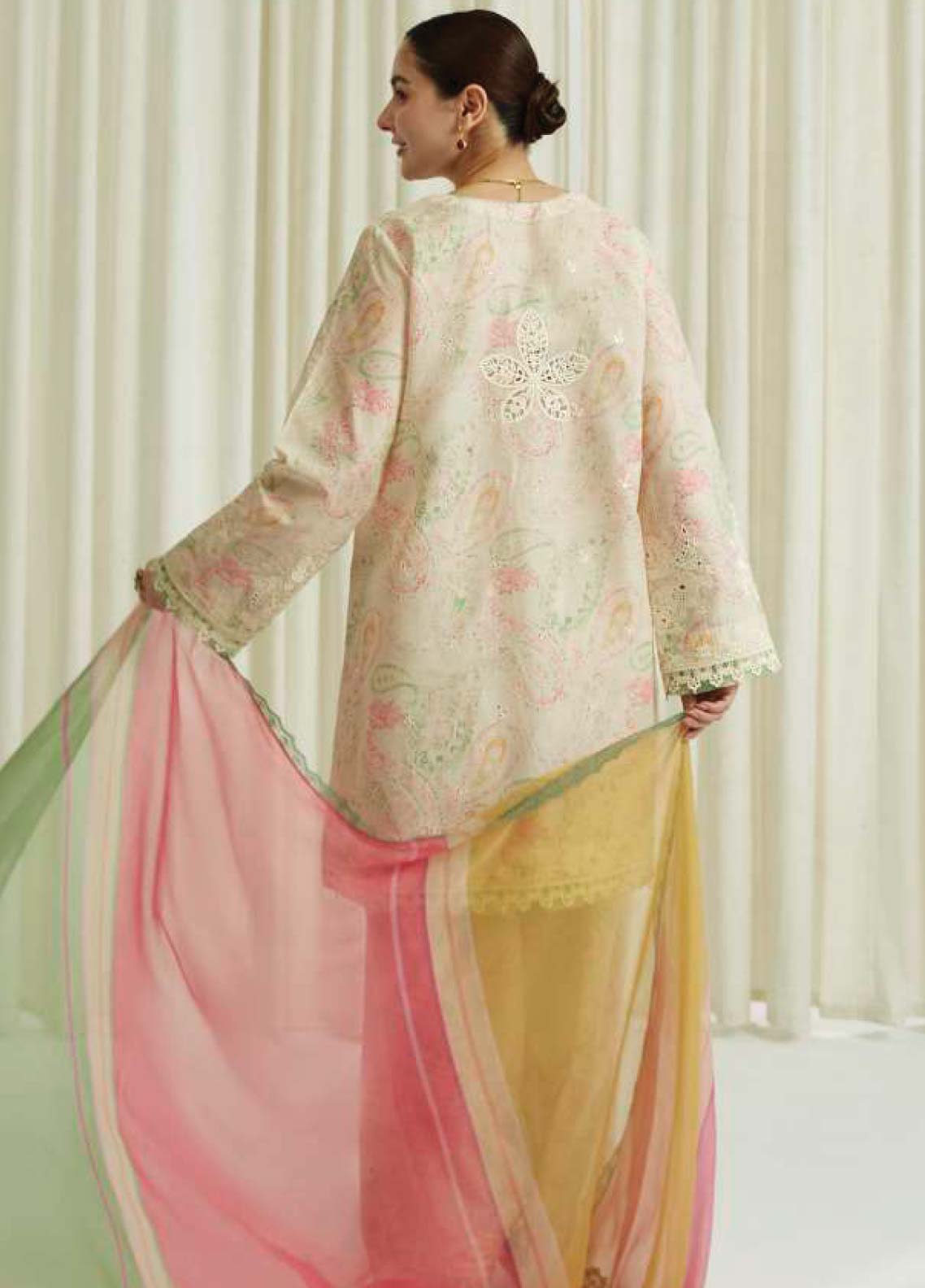 D#9B Zara Shahjahan Coco Emb Lawn Collection 623 D#9B Zara Shahjahan Coco Emb Lawn Collection 623