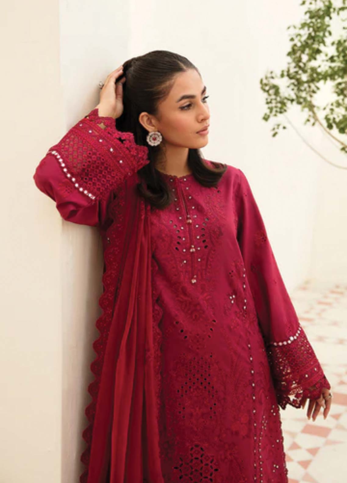 Afrozeh Embroidered Lawn Unstitched 3 Piece Suit - 08 Afrozeh Embroidered Lawn Unstitched 3 Piece Suit - 08