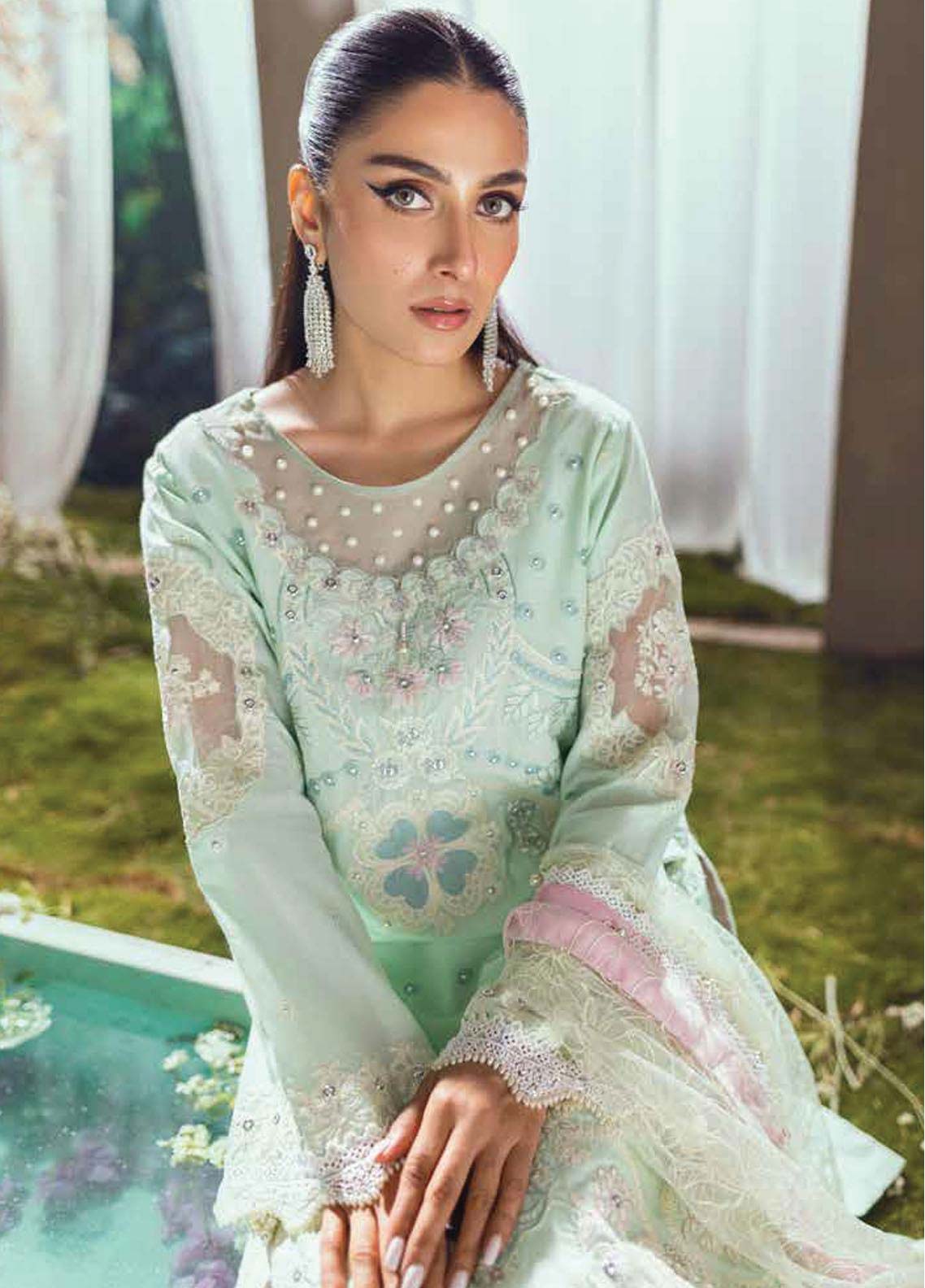 D#05 Mahiymaan By Al Zohaib Luxury Lawn Eid Edition 623 D#05 Mahiymaan By Al Zohaib Luxury Lawn Eid Edition 623