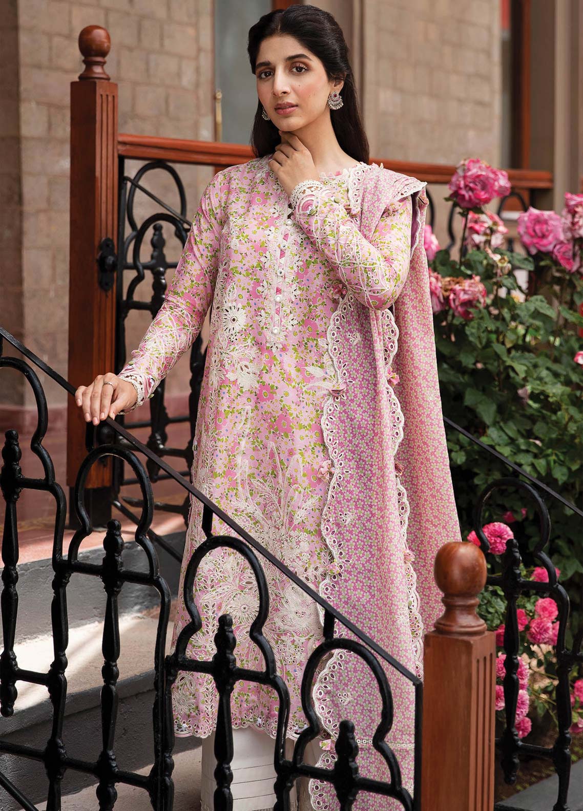 D#04 Zaha By Khadija Shah Festive Emb Lawn Collection 623 D#04 Zaha By Khadija Shah Festive Emb Lawn Collection 623