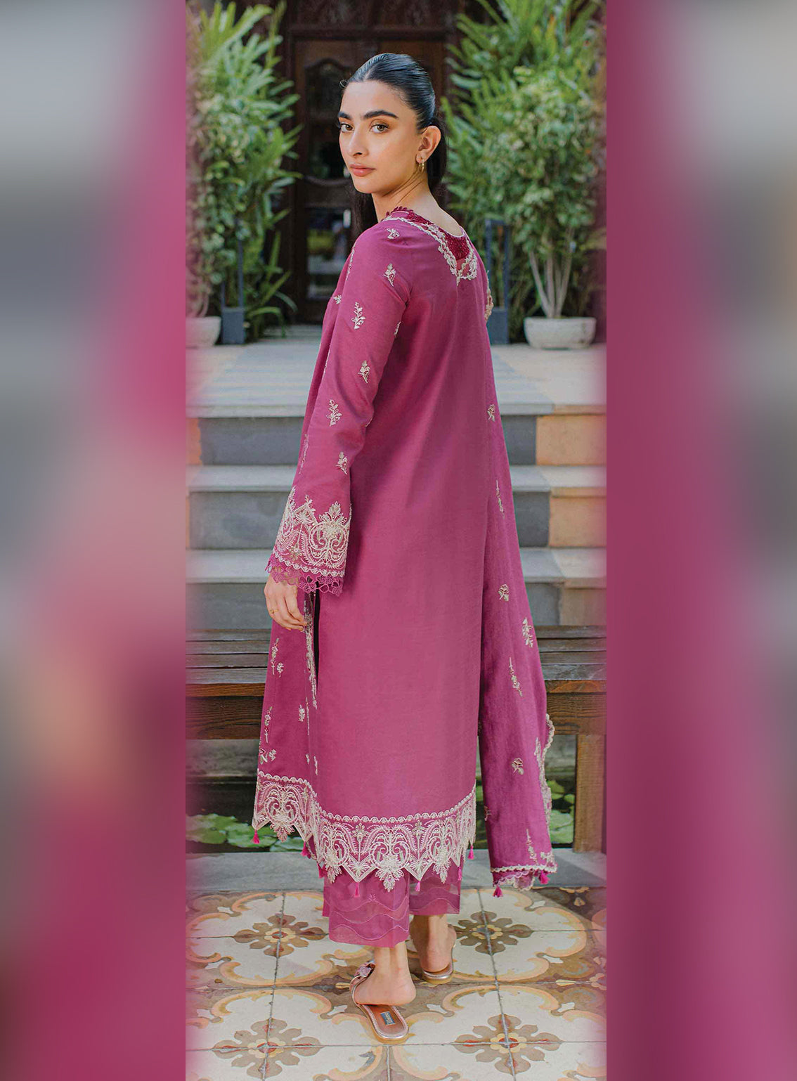 Qline By Qalamkar Embroidered Linen Unstitched 3 Piece Suit - 03 SERA Qline By Qalamkar Embroidered Linen Unstitched 3 Piece Suit - 03 SERA