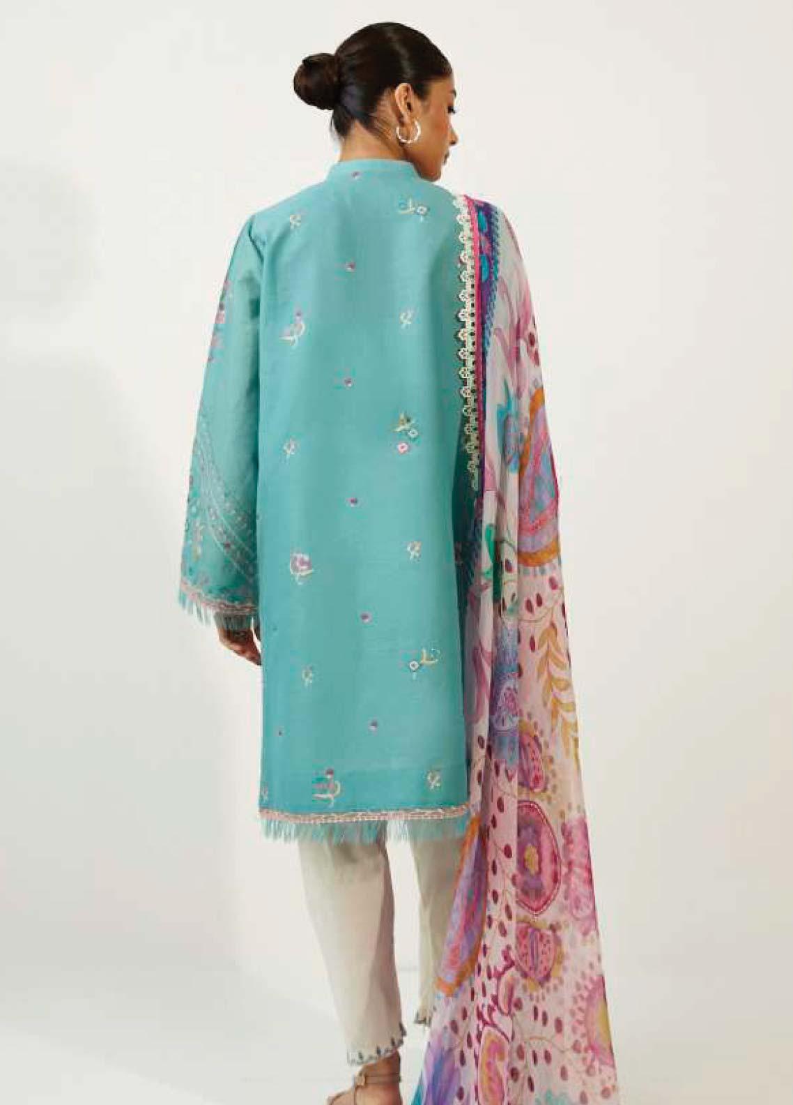 D#4B Zara Shahjahan Coco Emb Lawn Collection 623 D#4B Zara Shahjahan Coco Emb Lawn Collection 623