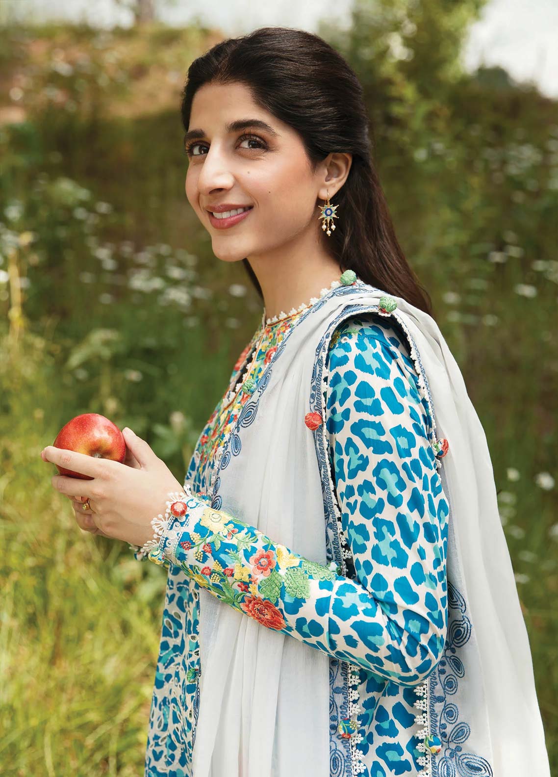 D#08 Zaha By Khadija Shah Festive Emb Lawn Collection 623 D#08 Zaha By Khadija Shah Festive Emb Lawn Collection 623
