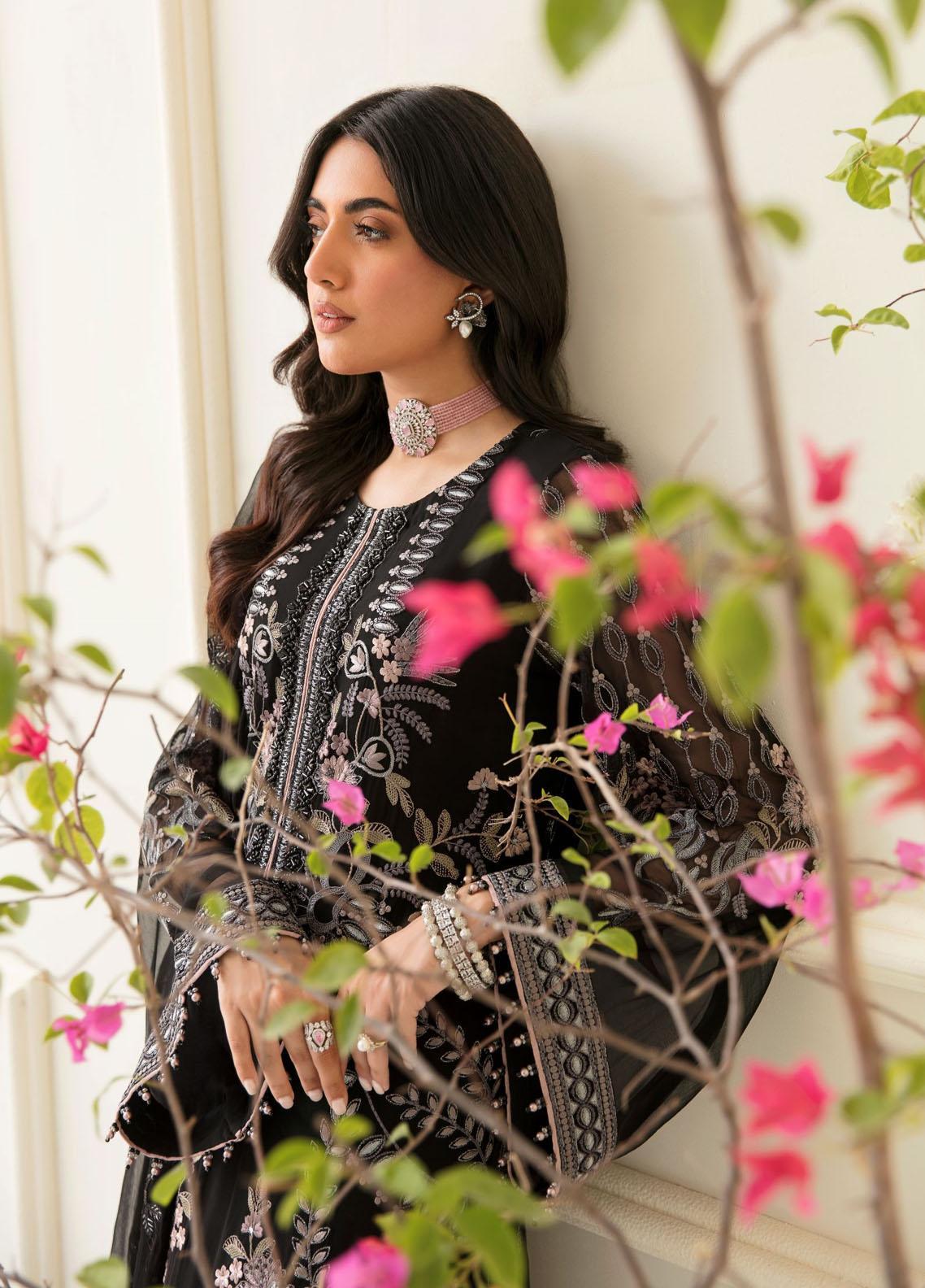 Safeera By Flossie Embroidered Chiffon Unstitched 3 Piece Suit - 02 PEBBLE Safeera By Flossie Embroidered Chiffon Unstitched 3 Piece Suit - 02 PEBBLE