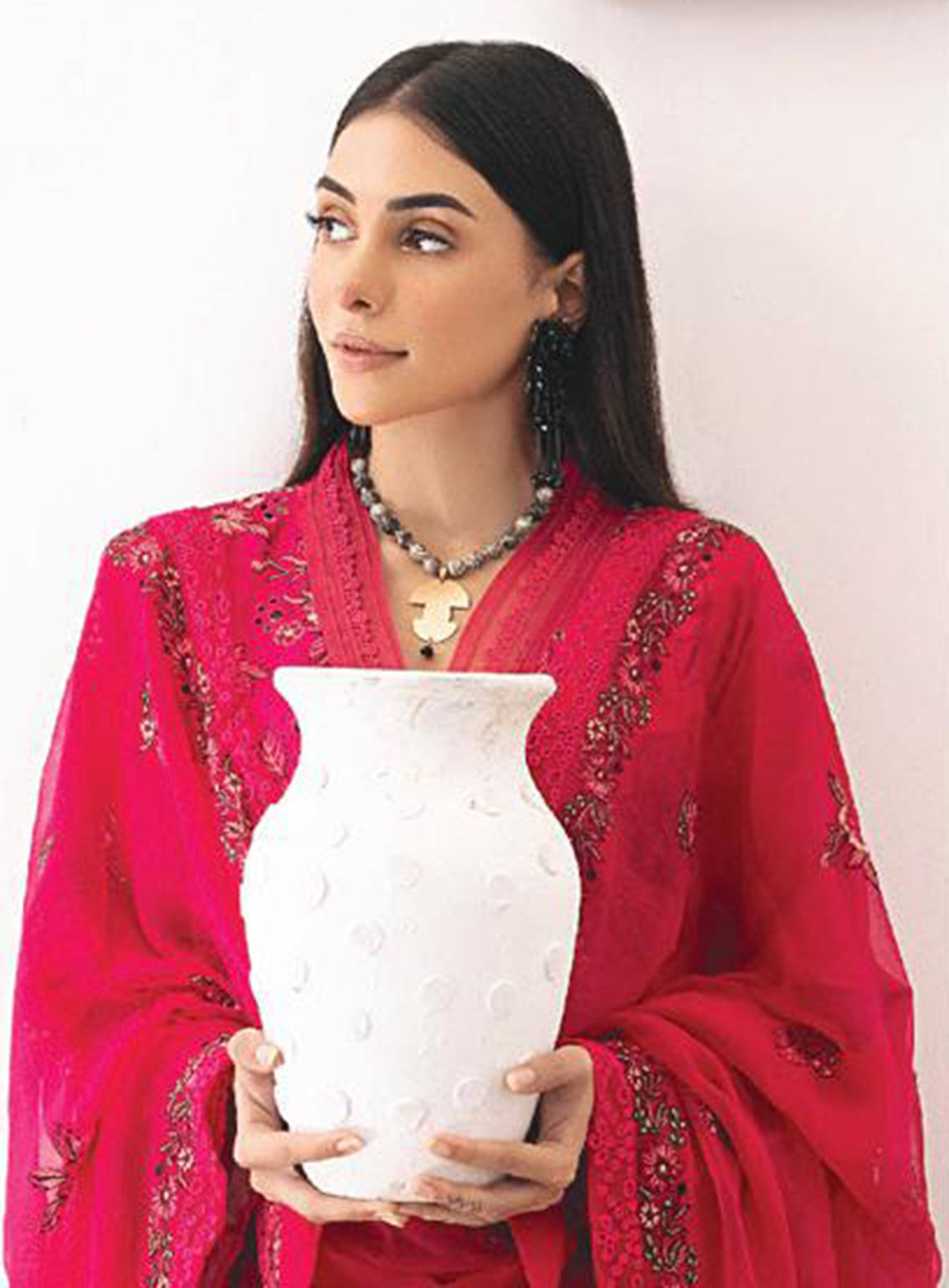 Kastoori By Awwal Embroidered Viscose Unstitched 3 Piece Suit - 04 Kastoori By Awwal Embroidered Viscose Unstitched 3 Piece Suit - 04