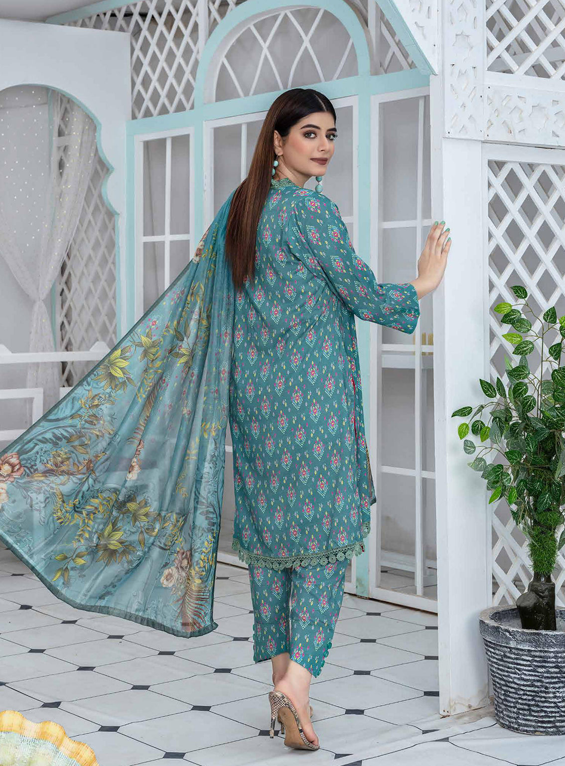 D#04 Feroza Digtal Printed Winter Collection 923 D#04 Feroza Digtal Printed Winter Collection 923