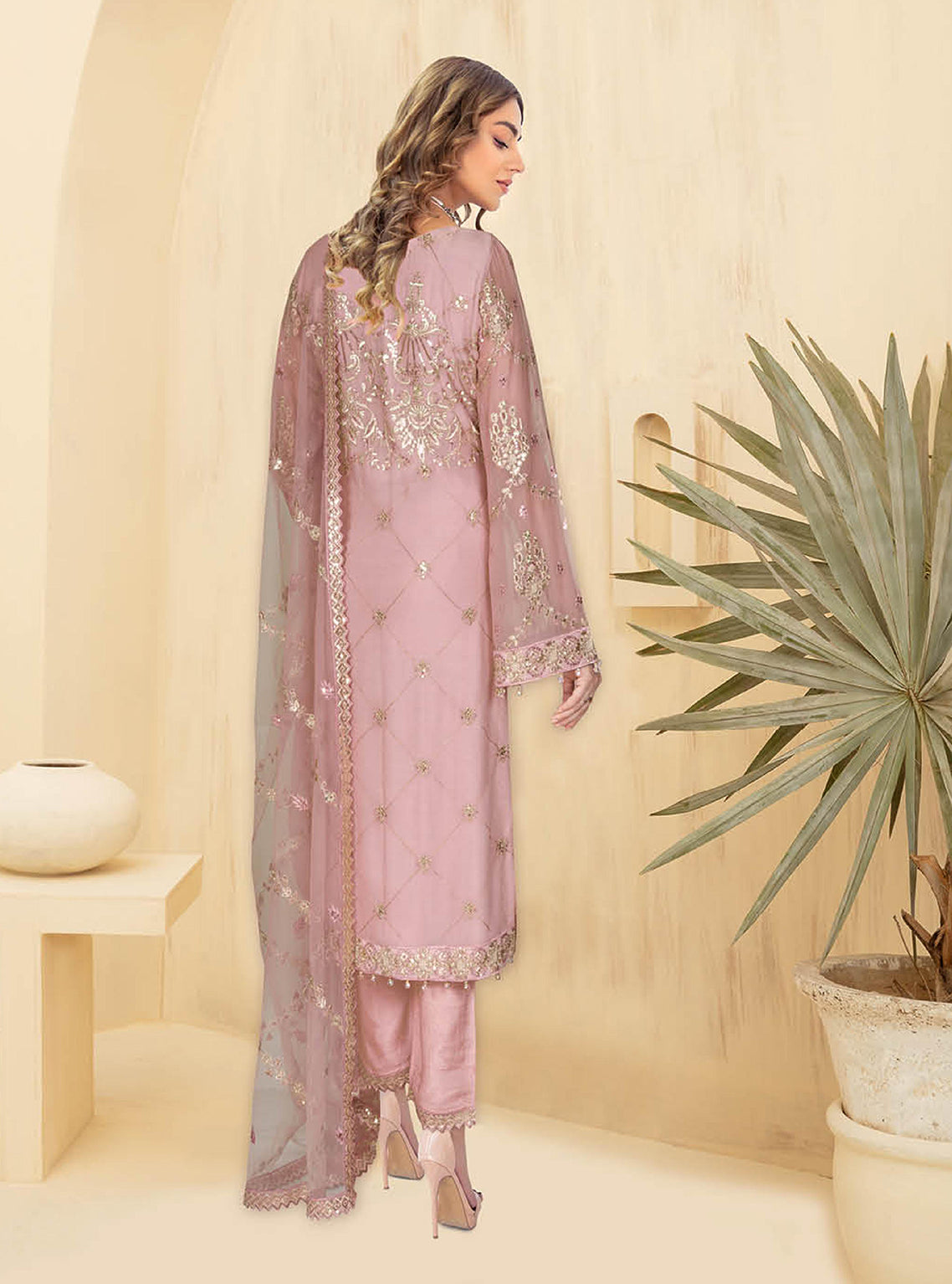 Kashish By Ramsha Embroidered Chiffon Unstitched 3 Piece Suit - 107 Kashish By Ramsha Embroidered Chiffon Unstitched 3 Piece Suit - 107