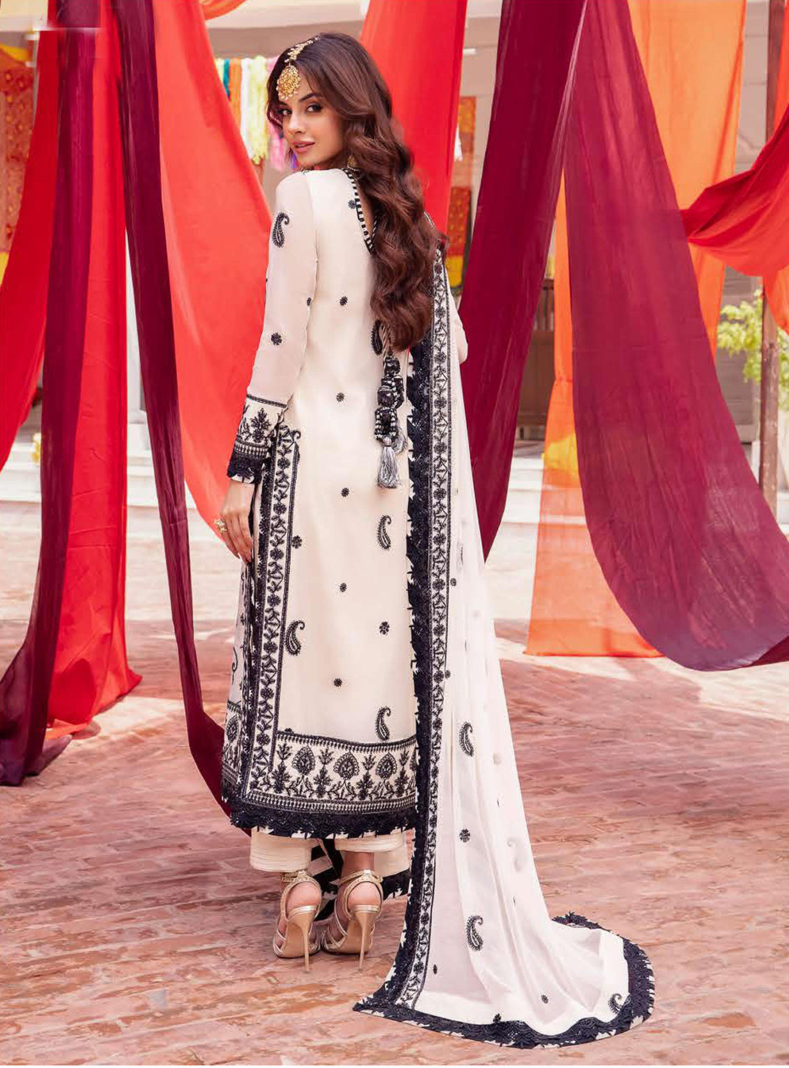 D#02 Asim Jofa Abresham Collection 1023 D#02 Asim Jofa Abresham Collection 1023