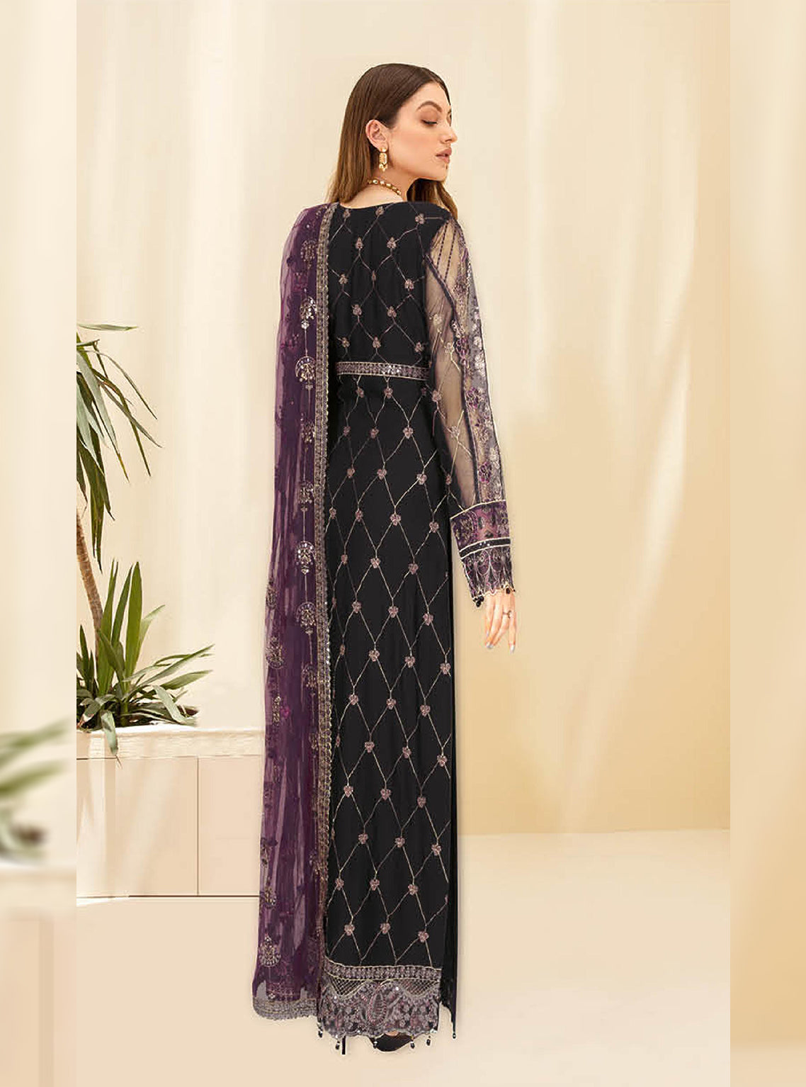 Kashish By Ramsha Embroidered Chiffon Unstitched 3 Piece Suit - 106 Kashish By Ramsha Embroidered Chiffon Unstitched 3 Piece Suit - 106