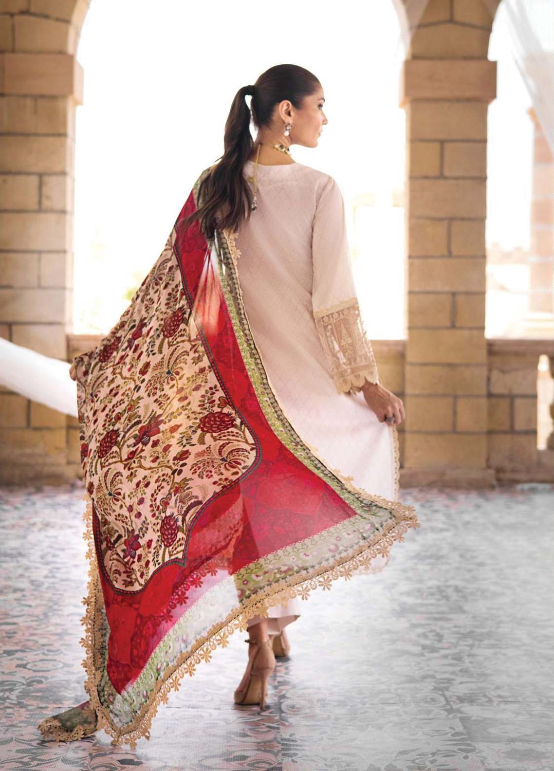 D#9B Zainab Chottani Luxury Emb Lawn Collection 623 D#9B Zainab Chottani Luxury Emb Lawn Collection 623