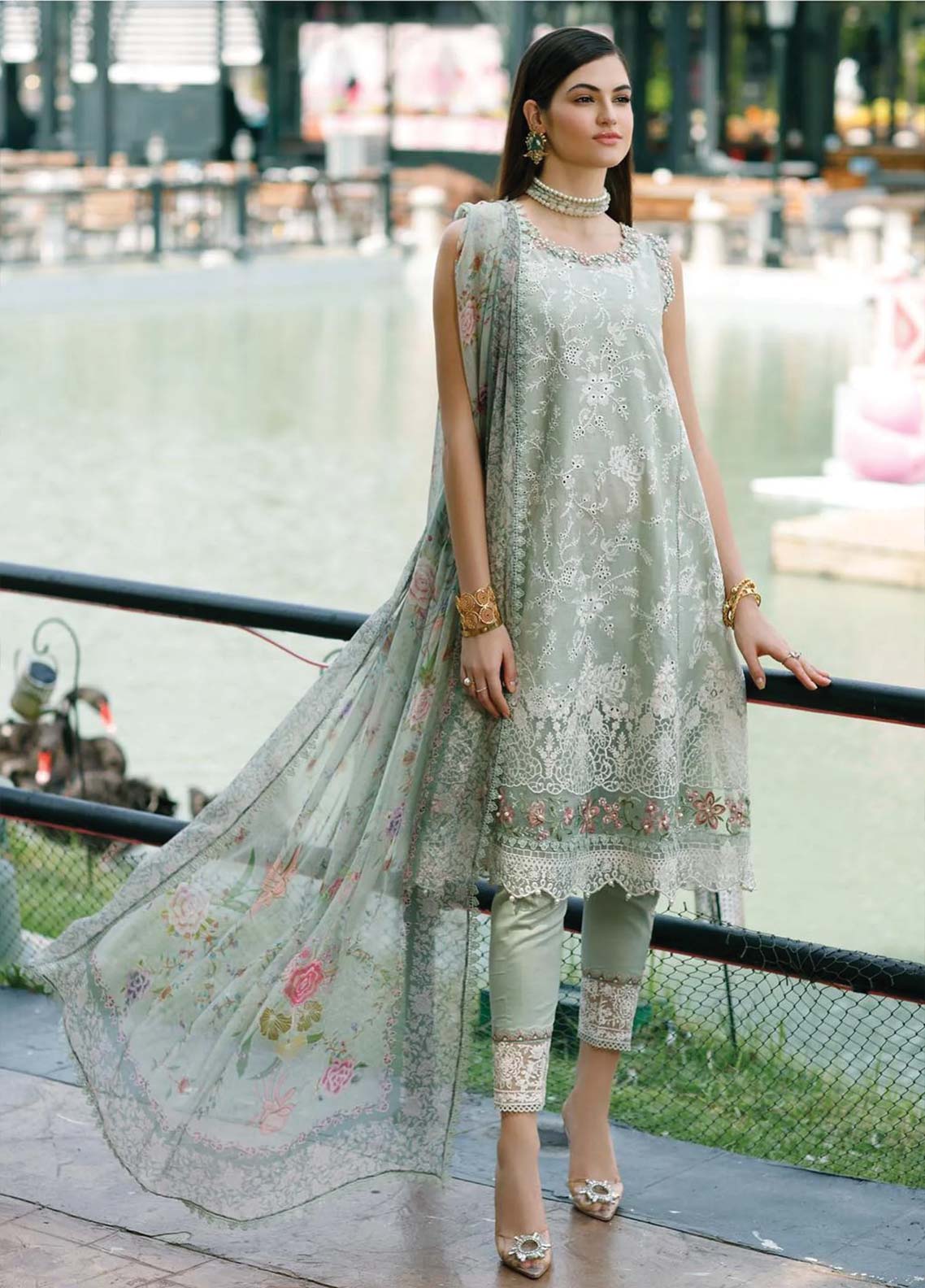 D#05 Noor By Saadia Asad Eid Handwork Schiffli Laserkari Collection 623 D#05 Noor By Saadia Asad Eid Handwork Schiffli Laserkari Collection 623