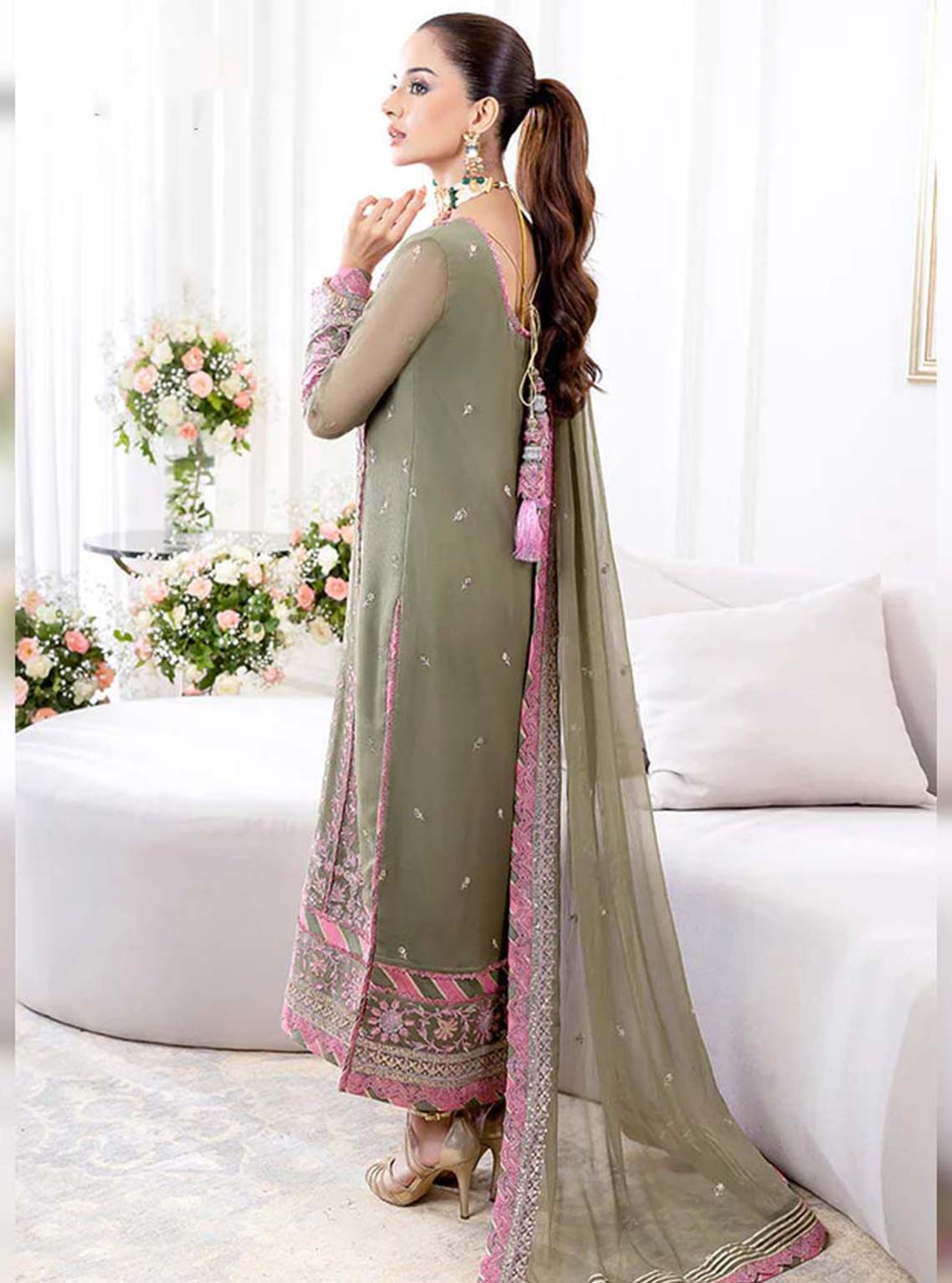 D#25 Asim Jofa Jhil Mil Luxury Festive Emb Collection 823 D#25 Asim Jofa Jhil Mil Luxury Festive Emb Collection 823