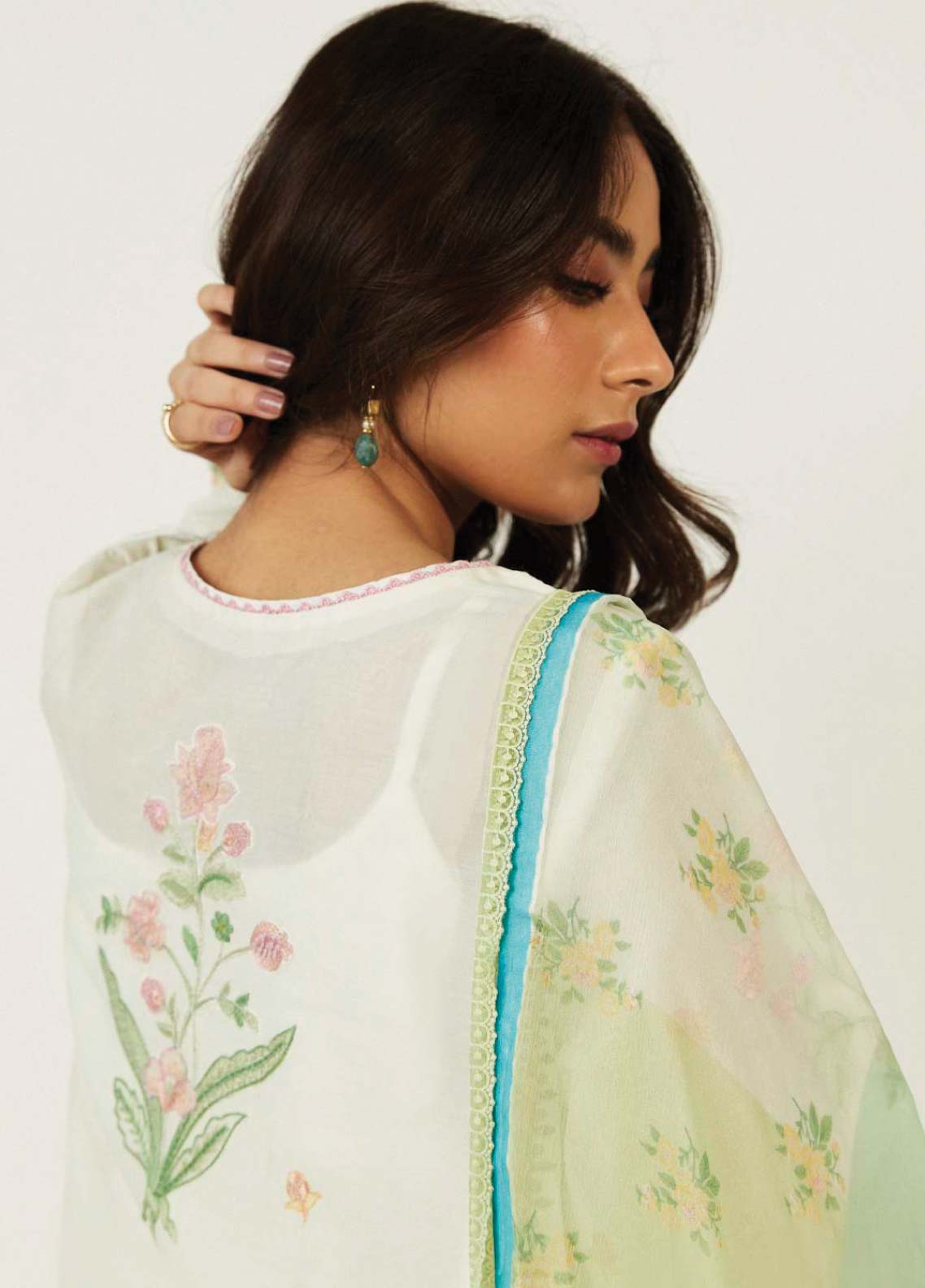 D#6A Zara Shahjahan Coco Emb Lawn Collection 623 D#6A Zara Shahjahan Coco Emb Lawn Collection 623