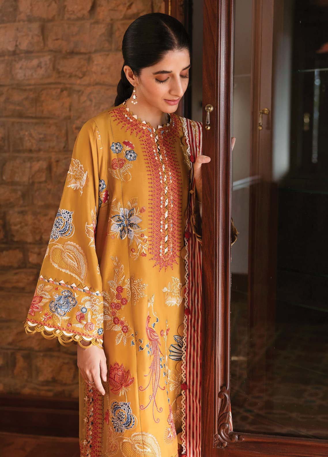 D#02 Zaha By Khadija Shah Festive Emb Lawn Collection 623 D#02 Zaha By Khadija Shah Festive Emb Lawn Collection 623
