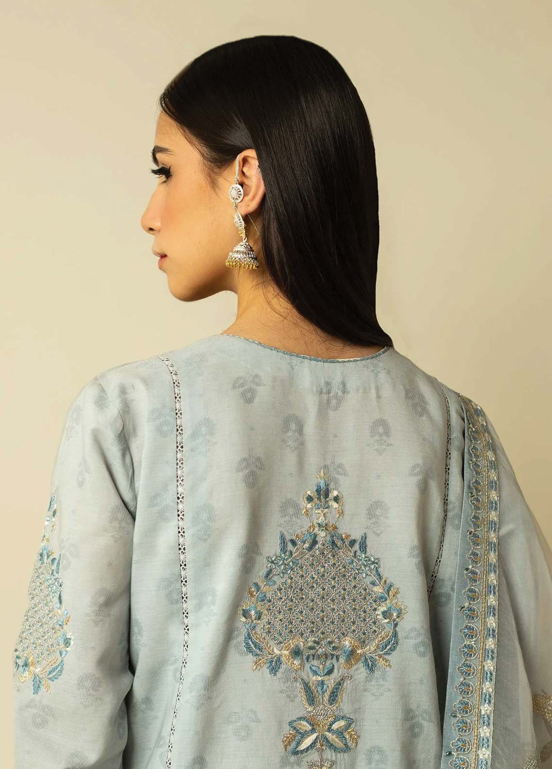 D#01 Zara Shahjahan Emb Lawn Collection 623 V-2 D#01 Zara Shahjahan Emb Lawn Collection 623 V-2