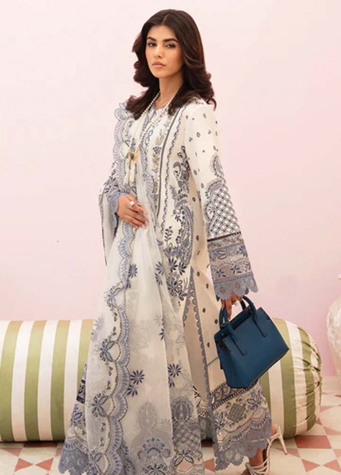 Afrozeh Embroidered Lawn Unstitched 3 Piece Suit - 05 Afrozeh Embroidered Lawn Unstitched 3 Piece Suit - 05