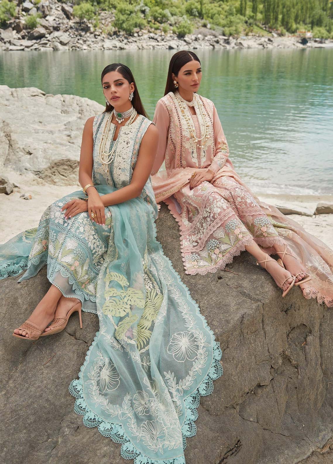 D#2A Crimson Luxury Emb Lawn Collection 623 D#2A Crimson Luxury Emb Lawn Collection 623