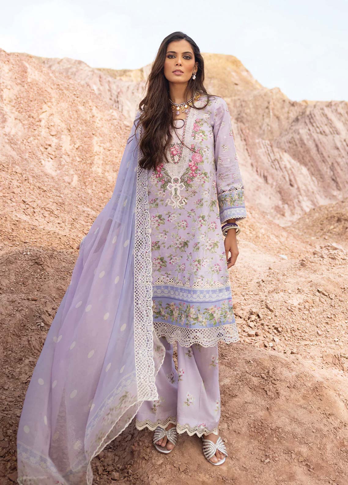 D#1A Elaf Signature Emb Lawn Collection 623 D#1A Elaf Signature Emb Lawn Collection 623