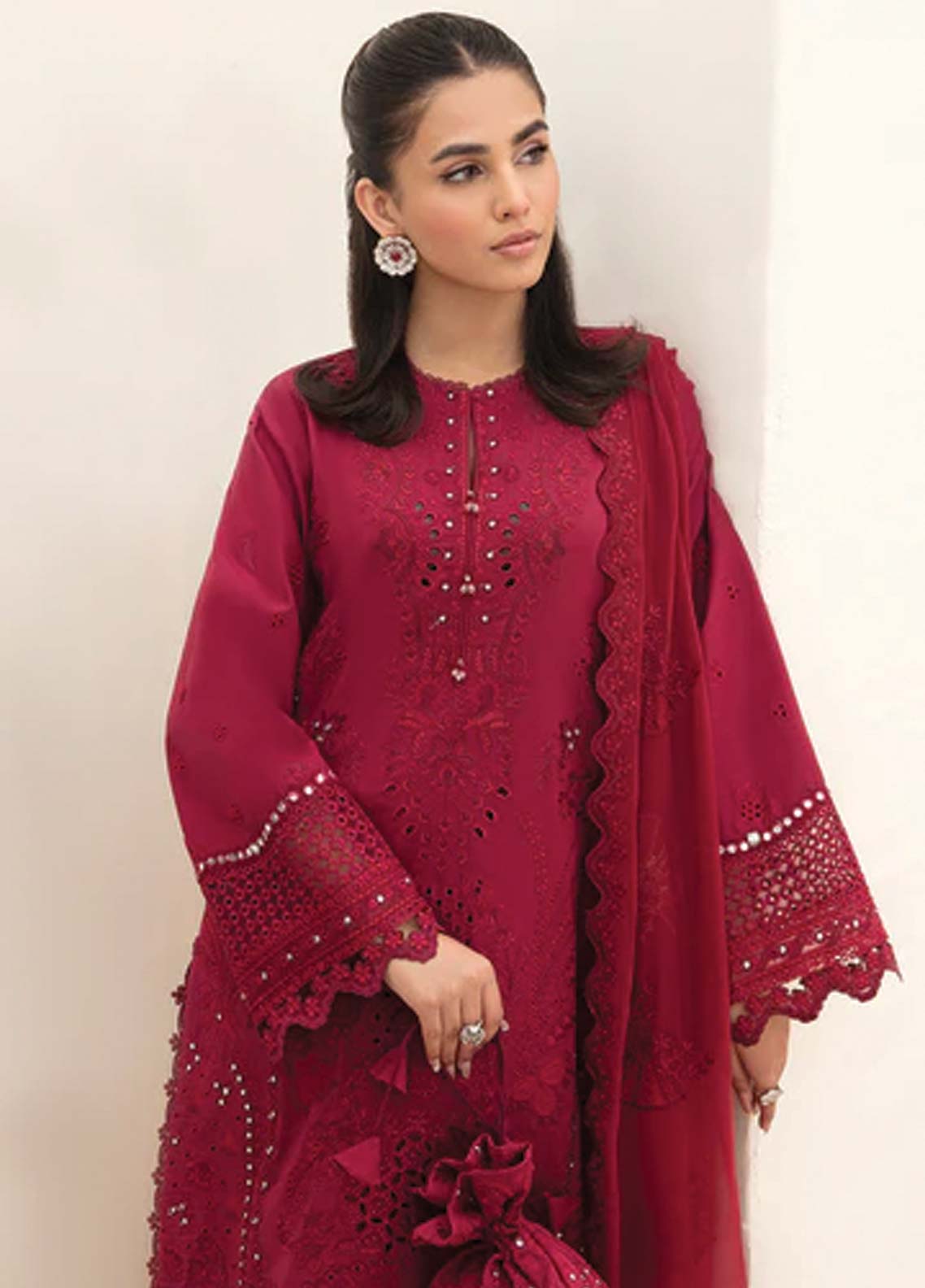 Afrozeh Embroidered Lawn Unstitched 3 Piece Suit - 08 Afrozeh Embroidered Lawn Unstitched 3 Piece Suit - 08