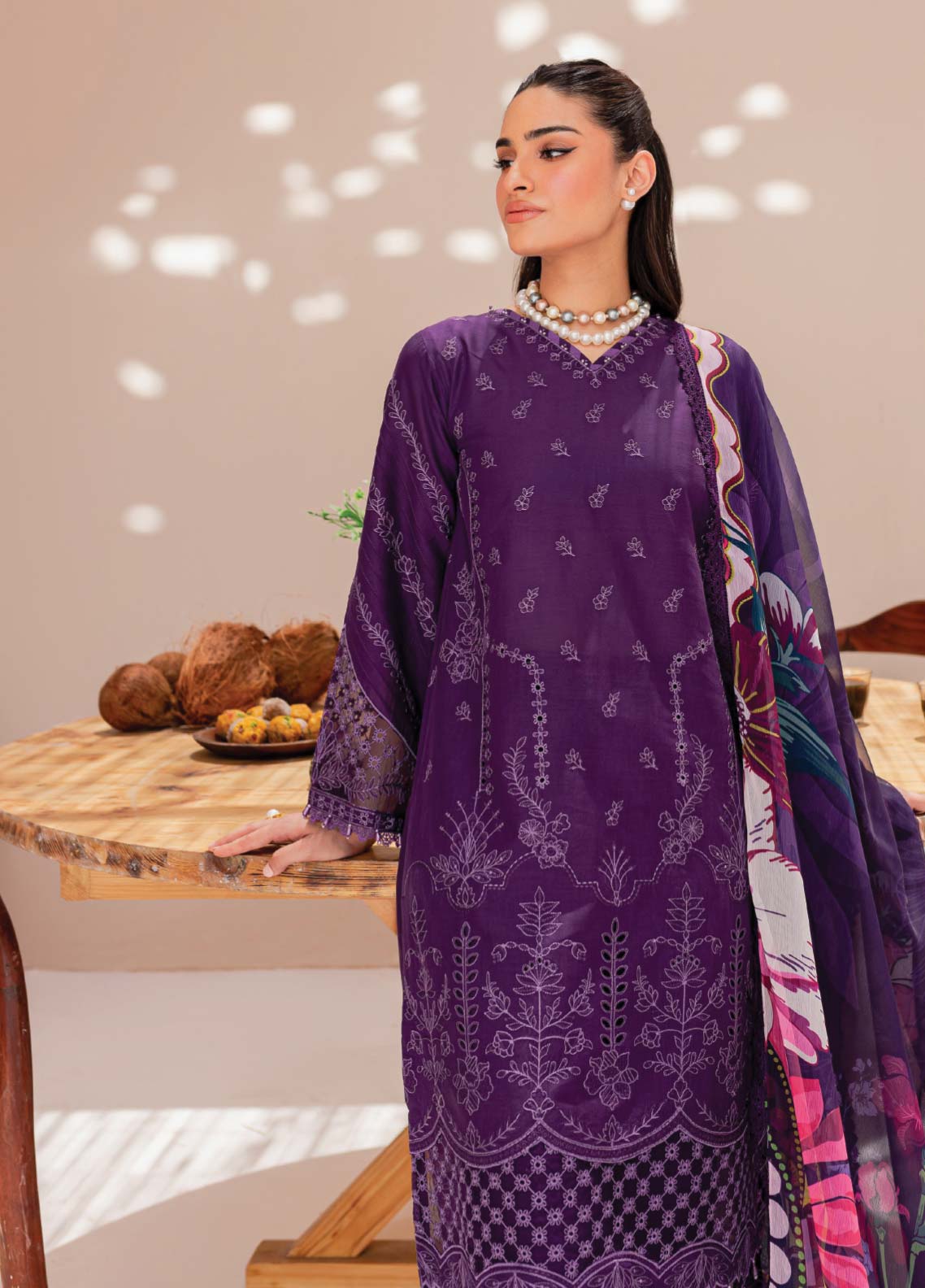 D#04 Farasha Mehek Festive Lawn Collection 623 D#04 Farasha Mehek Festive Lawn Collection 623