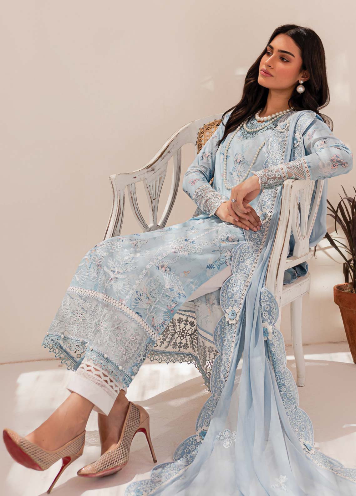 D#05 Farasha Mehek Festive Lawn Collection 623 D#05 Farasha Mehek Festive Lawn Collection 623