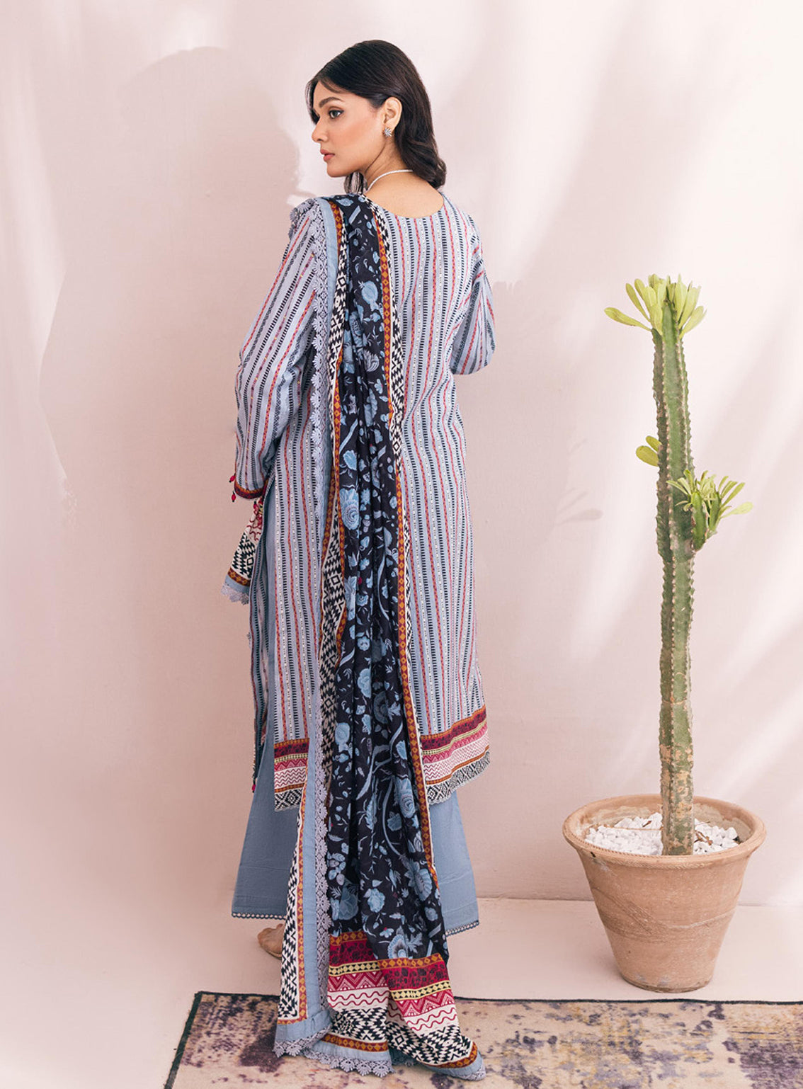 D#07 AlZohaib Monsoon Digtal Printed Cambric 3Pc 923 D#07 AlZohaib Monsoon Digtal Printed Cambric 3Pc 923