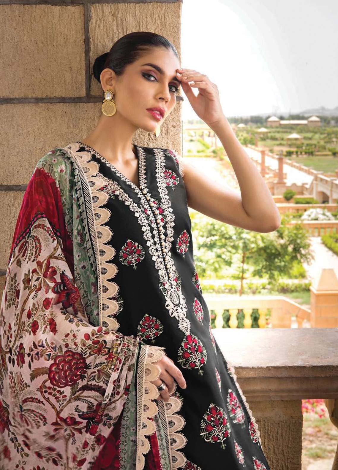 D#9A Zainab Chottani Luxury Emb Lawn Collection 623 D#9A Zainab Chottani Luxury Emb Lawn Collection 623