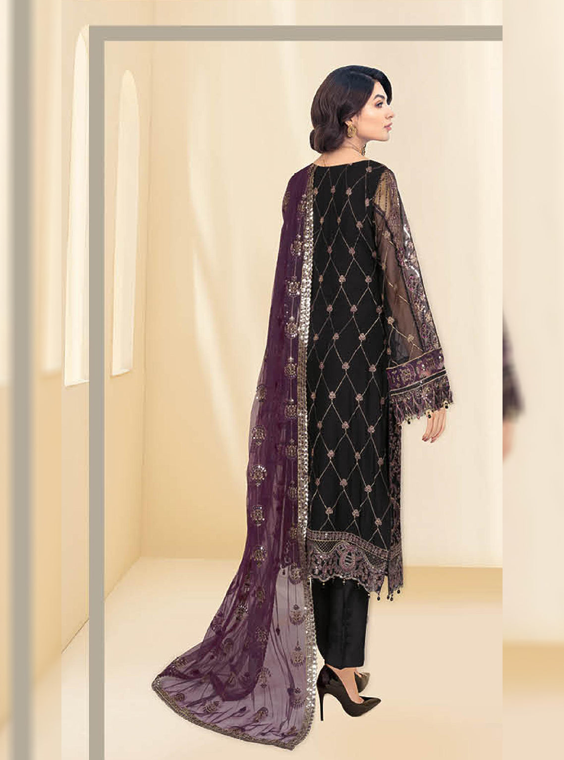 Kashish By Ramsha Embroidered Chiffon Unstitched 3 Piece Suit - 106 Kashish By Ramsha Embroidered Chiffon Unstitched 3 Piece Suit - 106