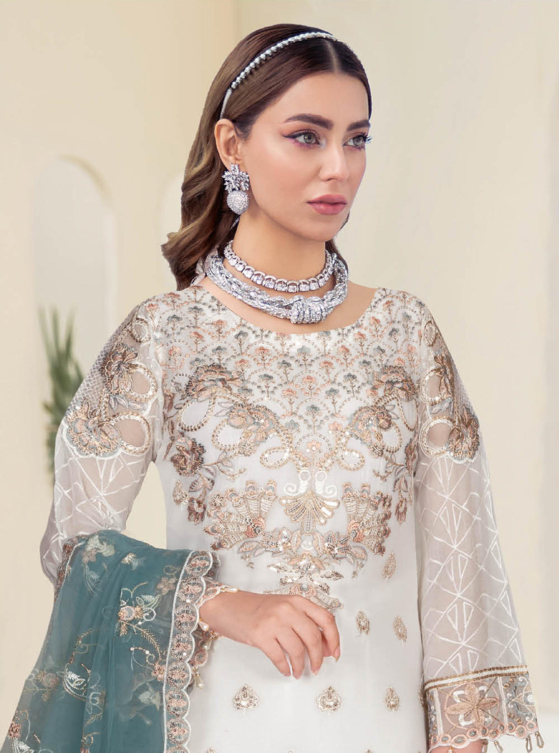 Kashish By Ramsha Embroidered Chiffon Unstitched 3 Piece Suit - 105 Kashish By Ramsha Embroidered Chiffon Unstitched 3 Piece Suit - 105