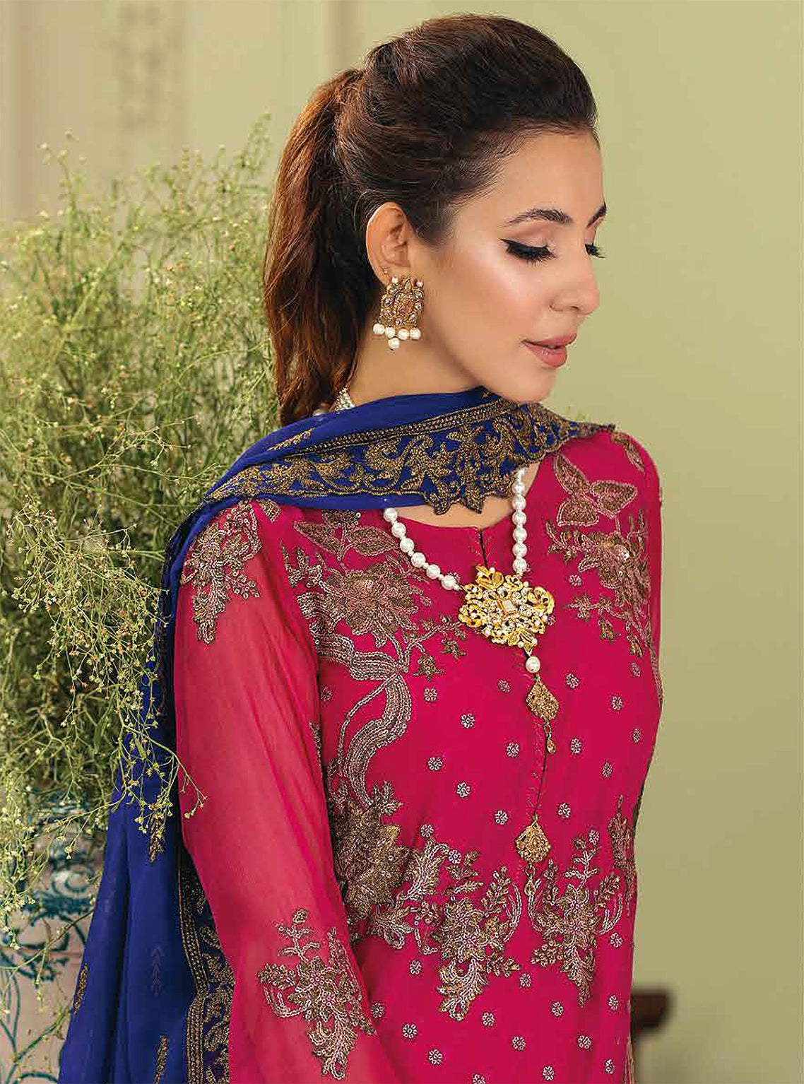 D#48 Imrozia Majestic Bagh Emb Chiffon Collection 823 D#48 Imrozia Majestic Bagh Emb Chiffon Collection 823