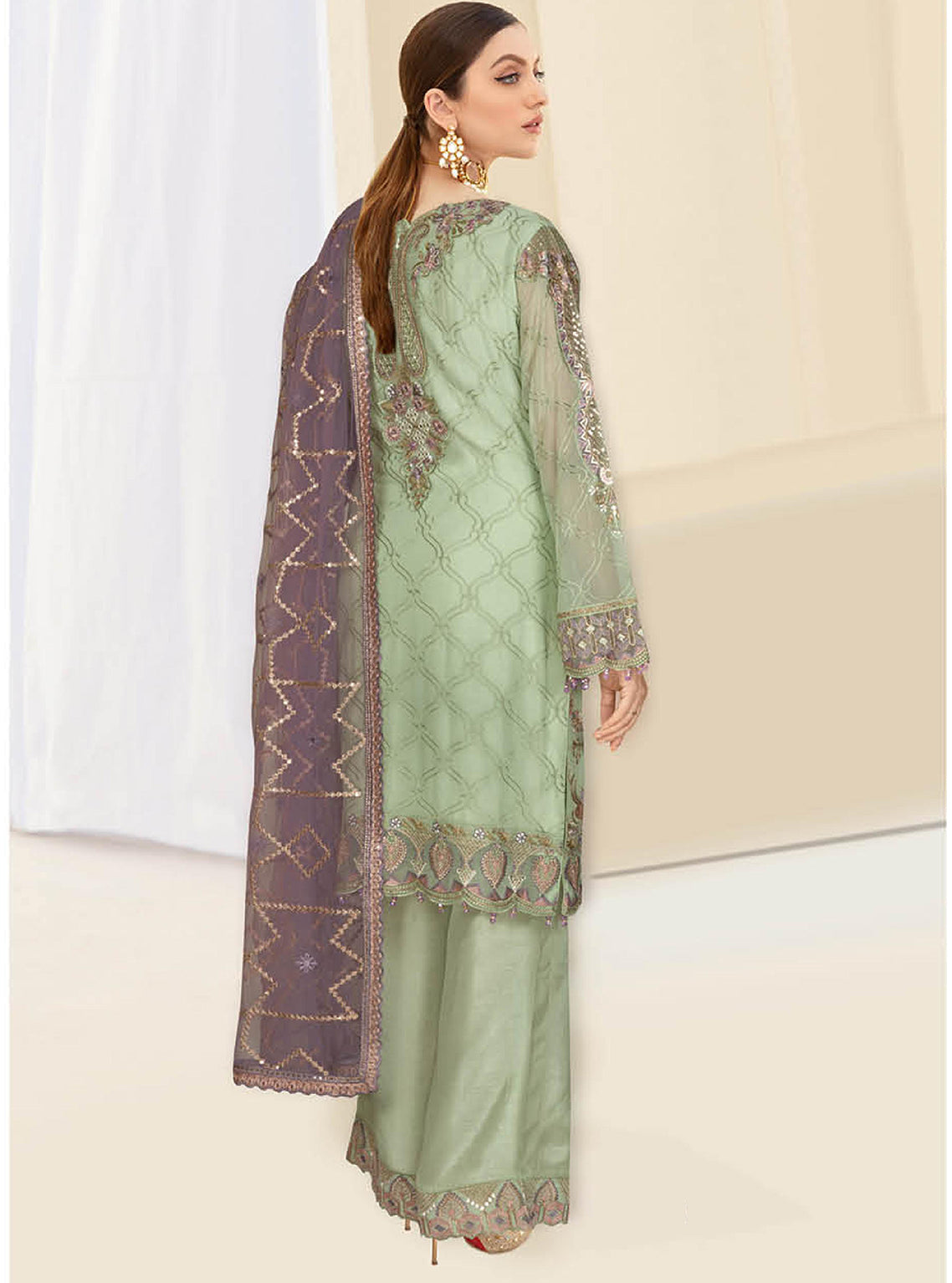 Kashish By Ramsha Embroidered Chiffon Unstitched 3 Piece Suit - 103 Kashish By Ramsha Embroidered Chiffon Unstitched 3 Piece Suit - 103