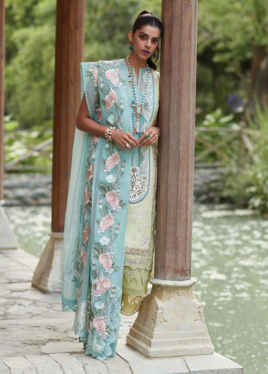 D#6A Crimson Luxury Emb Lawn Collection 623 D#6A Crimson Luxury Emb Lawn Collection 623