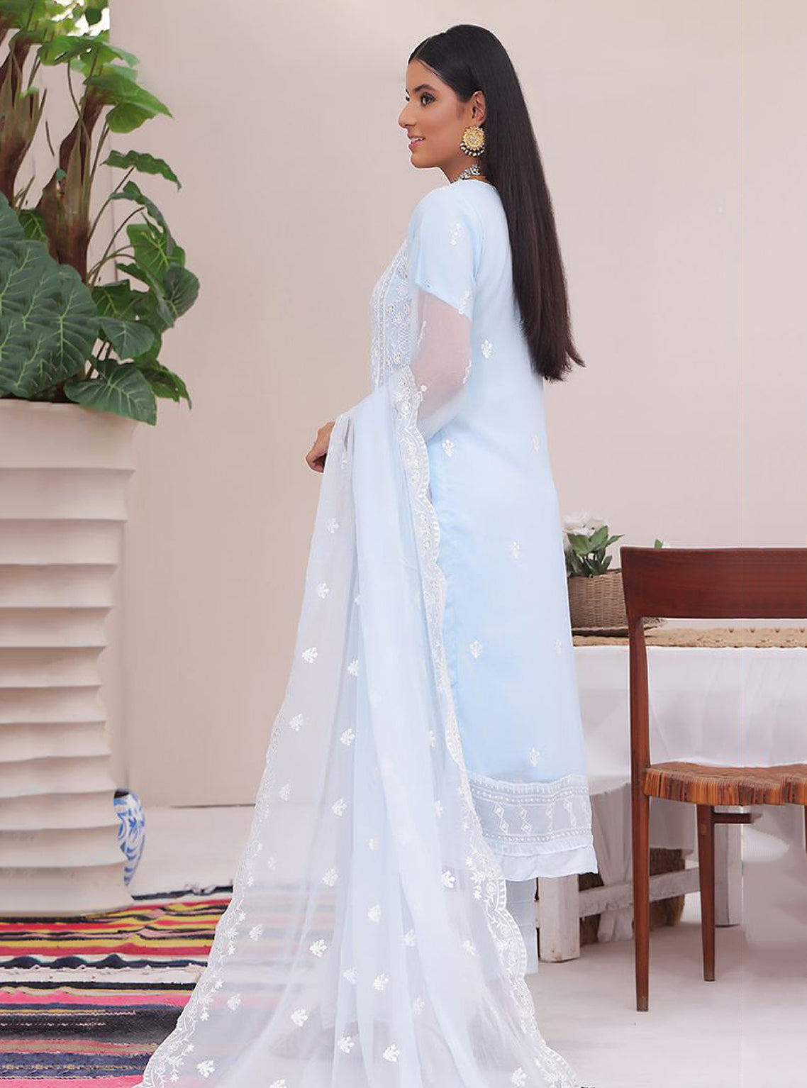 D#05 Amaira Fashion Duchess Semi Stitched Luxury Chiffon Collection 823 D#05 Amaira Fashion Duchess Semi Stitched Luxury Chiffon Collection 823