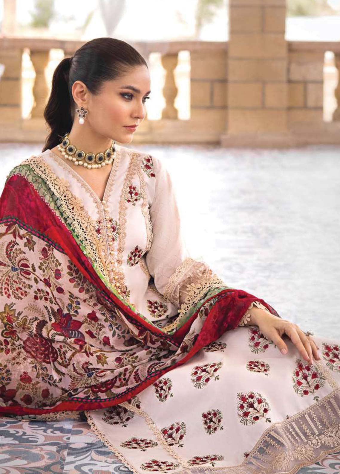 D#9B Zainab Chottani Luxury Emb Lawn Collection 623 D#9B Zainab Chottani Luxury Emb Lawn Collection 623