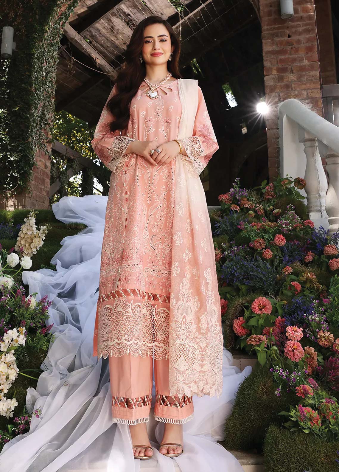 D#06 Elaf Festive Chikankari Collection 623 D#06 Elaf Festive Chikankari Collection 623