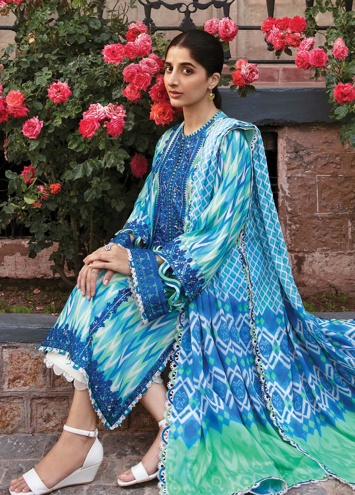 D#10 Zaha By Khadija Shah Festive Emb Lawn Collection 623 D#10 Zaha By Khadija Shah Festive Emb Lawn Collection 623