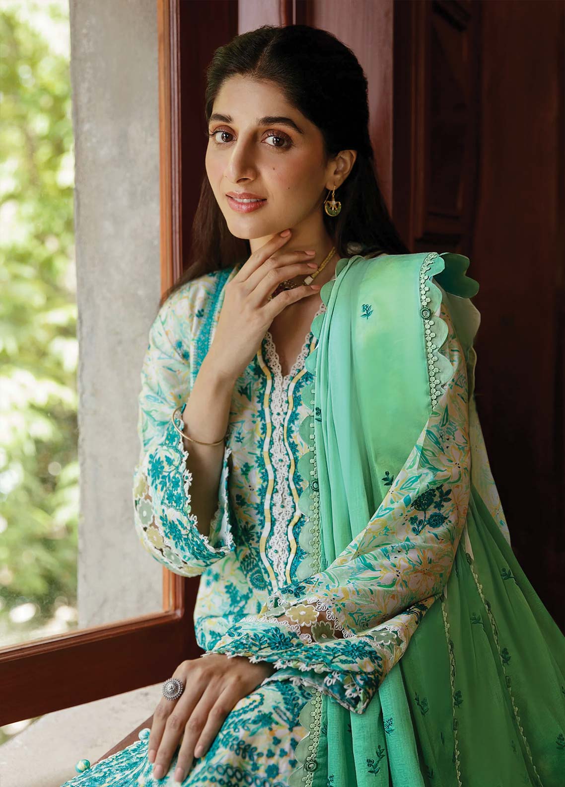 D#09 Zaha By Khadija Shah Festive Emb Lawn Collection 623 D#09 Zaha By Khadija Shah Festive Emb Lawn Collection 623