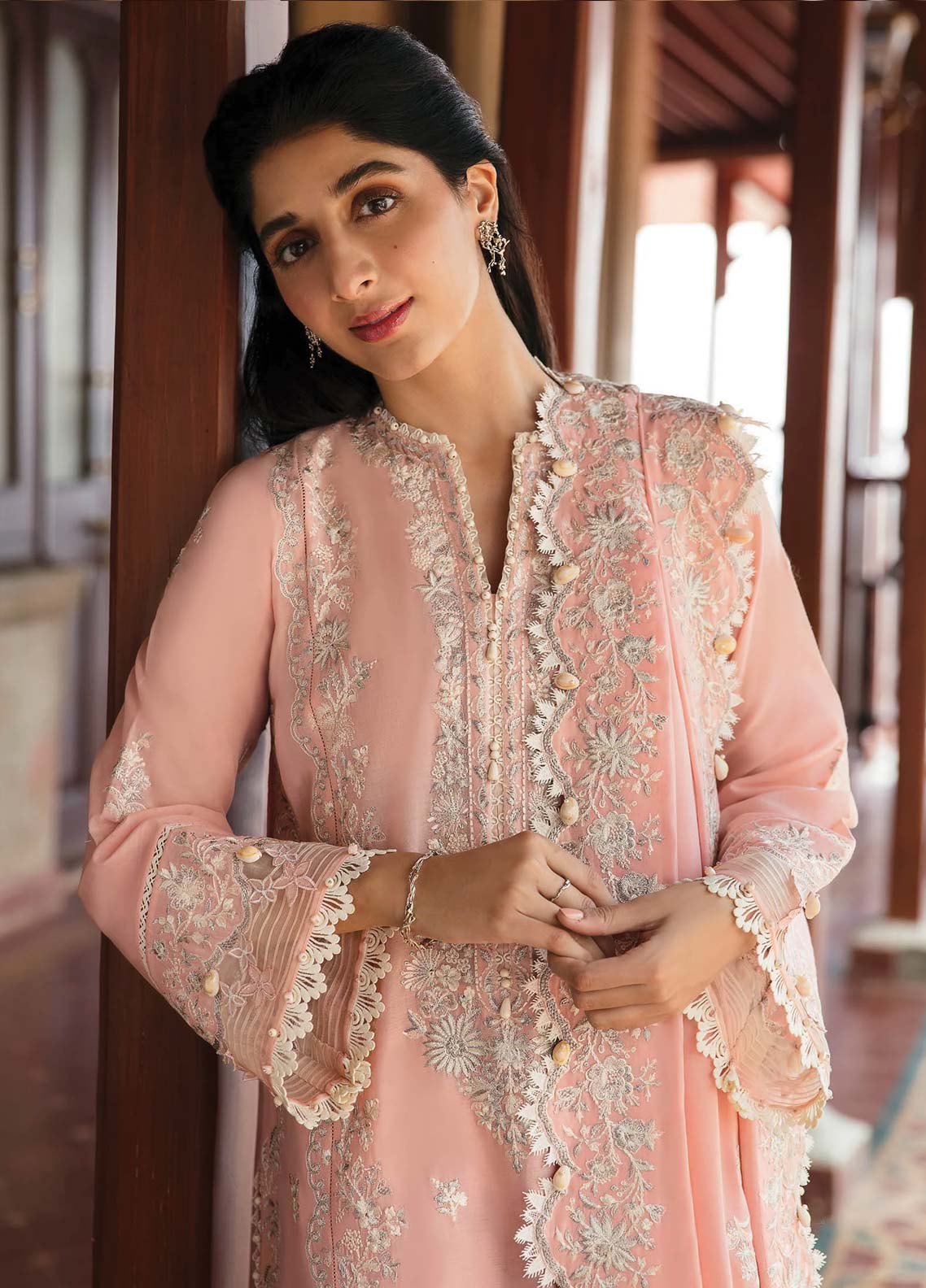 D#06 Zaha By Khadija Shah Festive Emb Lawn Collection 623 D#06 Zaha By Khadija Shah Festive Emb Lawn Collection 623