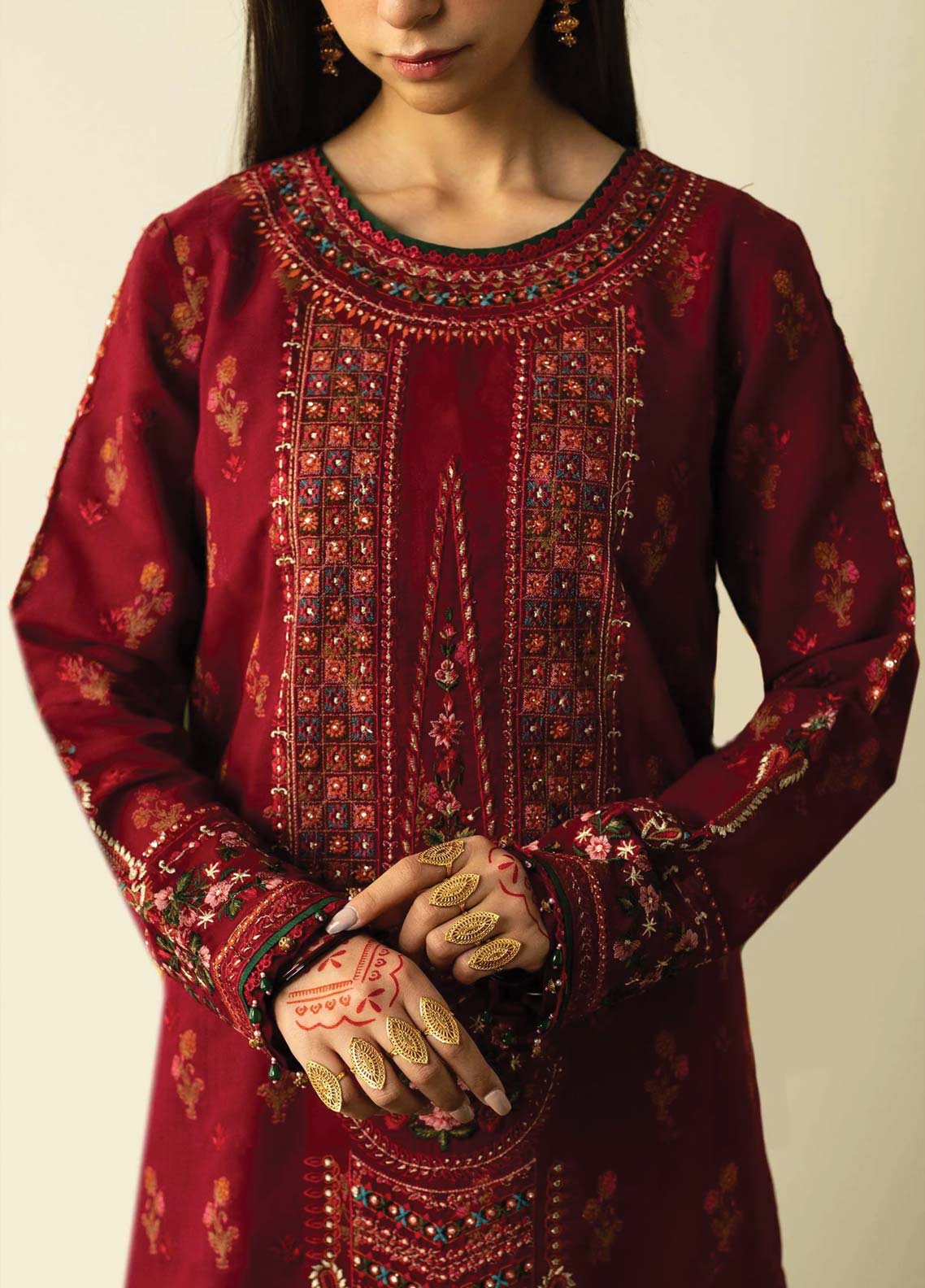 D#06 Zara Shahjahan Emb Lawn Collection 623 V-2 D#06 Zara Shahjahan Emb Lawn Collection 623 V-2