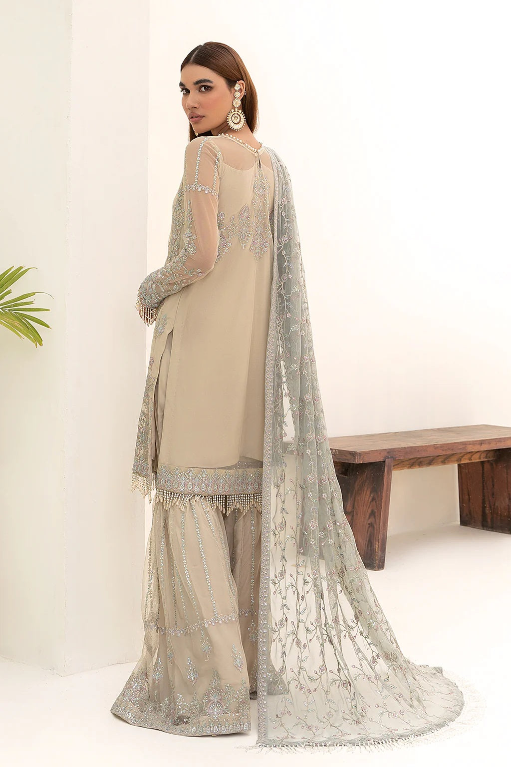 Nazneen By Zarif Embroidered Net Unstitched 3 Piece Suit - 04 Nazneen By Zarif Embroidered Net Unstitched 3 Piece Suit - 04