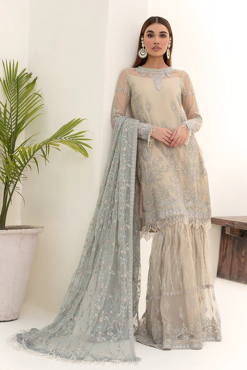 Nazneen By Zarif Embroidered Net Unstitched 3 Piece Suit - 04 Nazneen By Zarif Embroidered Net Unstitched 3 Piece Suit - 04