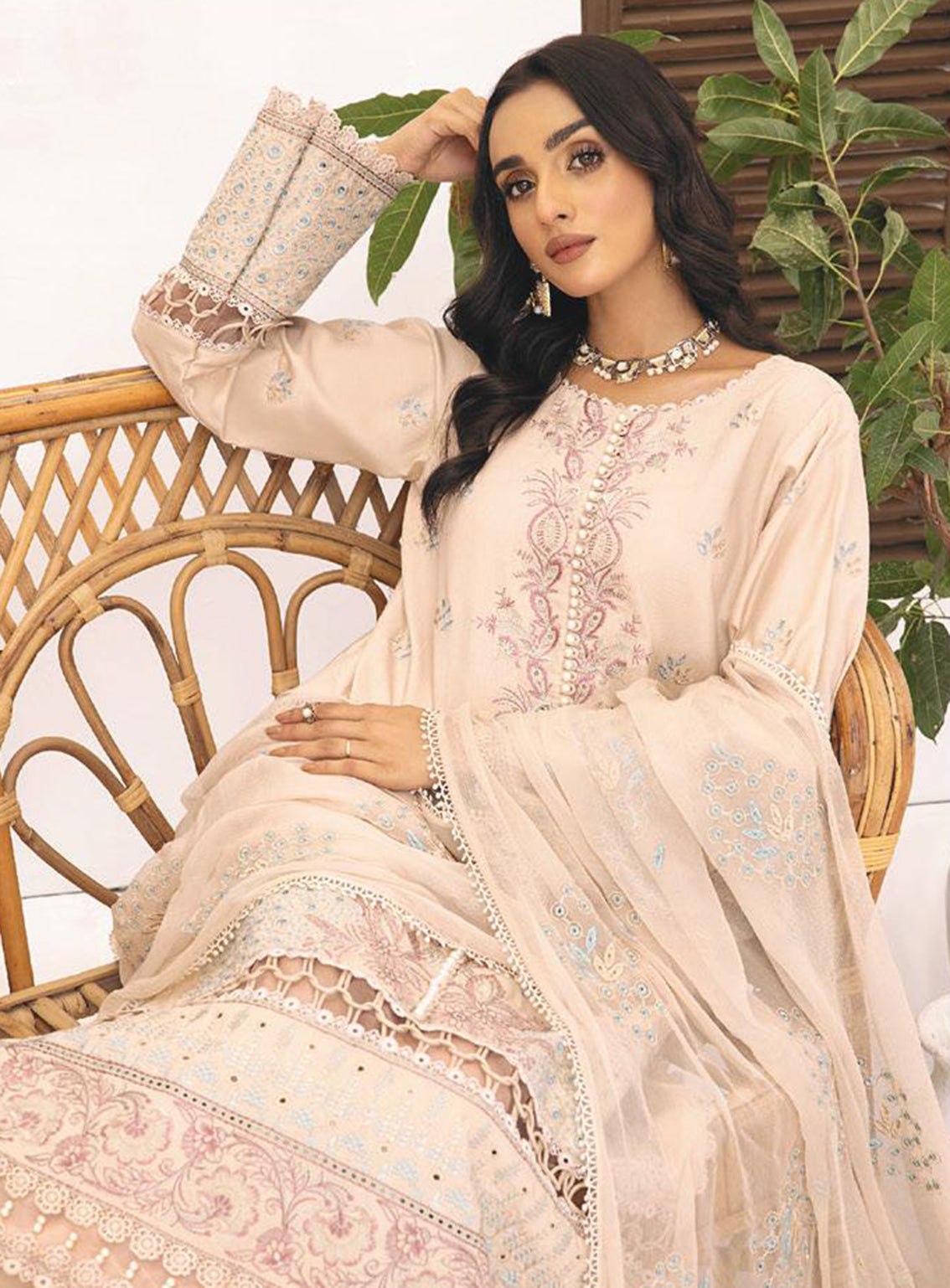 Kastoori By Awwal Embroidered Viscose Unstitched 3 Piece Suit - 05 Kastoori By Awwal Embroidered Viscose Unstitched 3 Piece Suit - 05