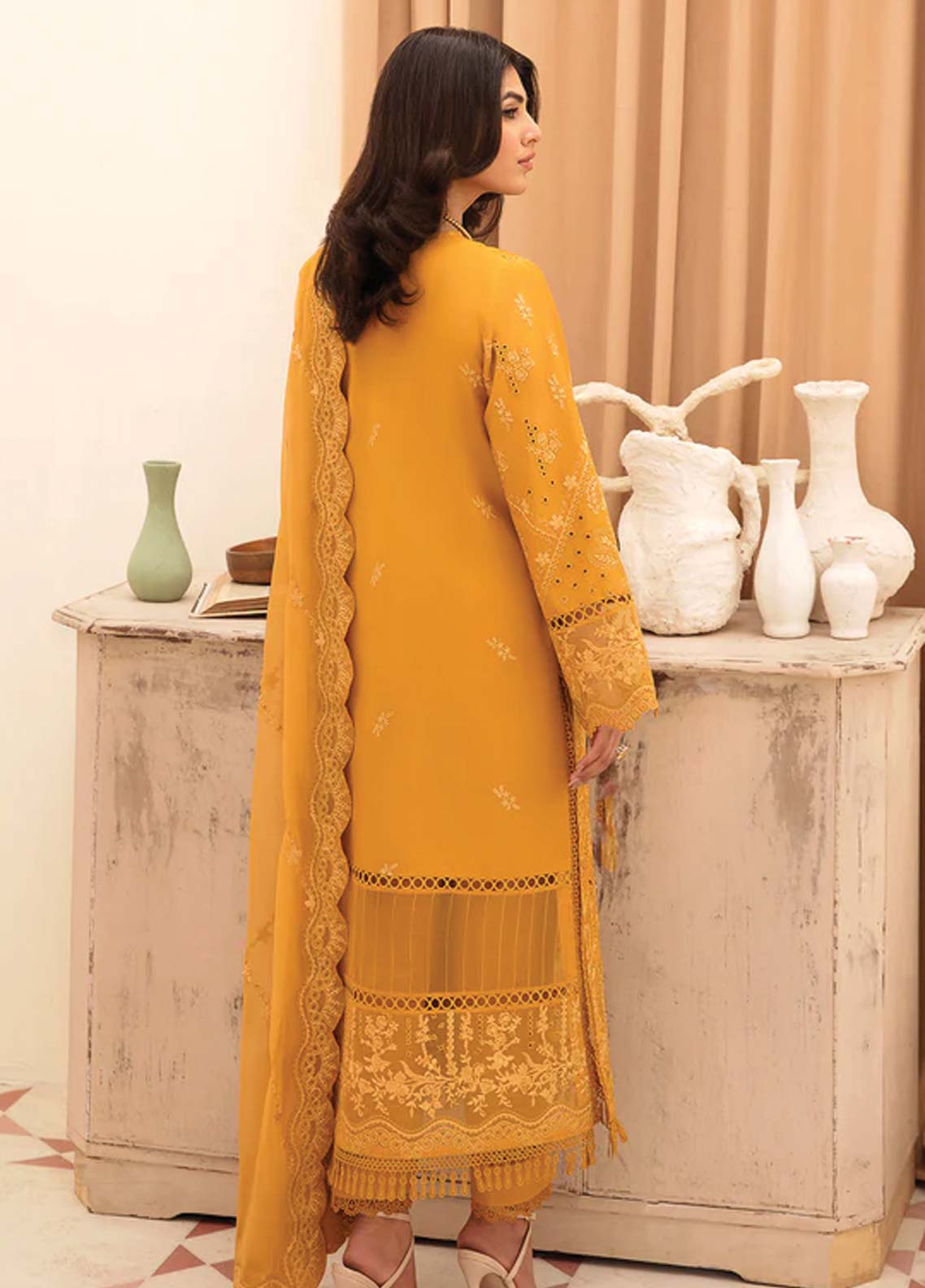 Afrozeh Embroidered Lawn Unstitched 3 Piece Suit - 03 Afrozeh Embroidered Lawn Unstitched 3 Piece Suit - 03