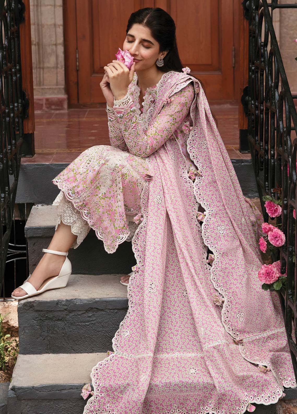 D#04 Zaha By Khadija Shah Festive Emb Lawn Collection 623 D#04 Zaha By Khadija Shah Festive Emb Lawn Collection 623