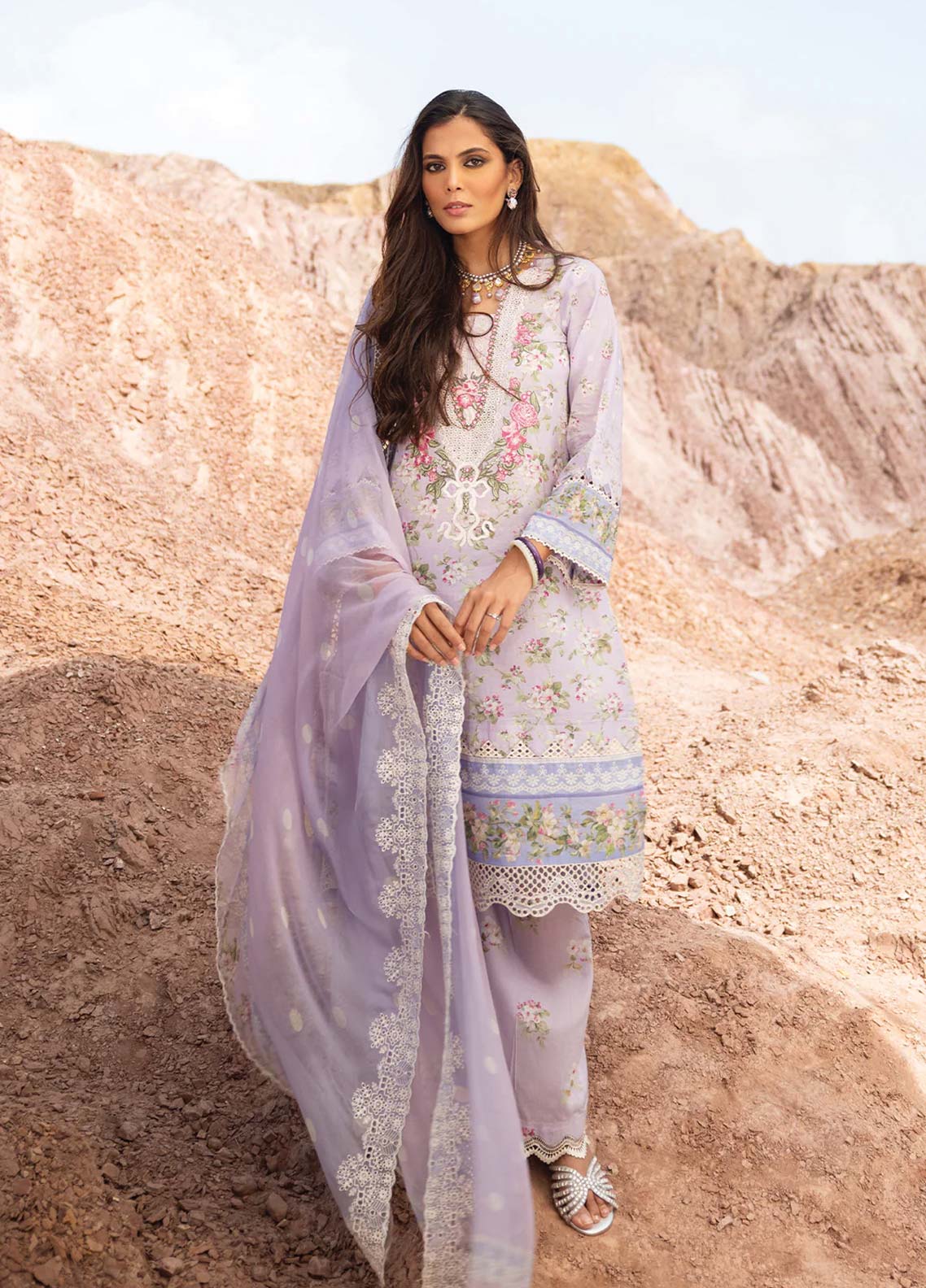 D#1A Elaf Signature Emb Lawn Collection 623 D#1A Elaf Signature Emb Lawn Collection 623