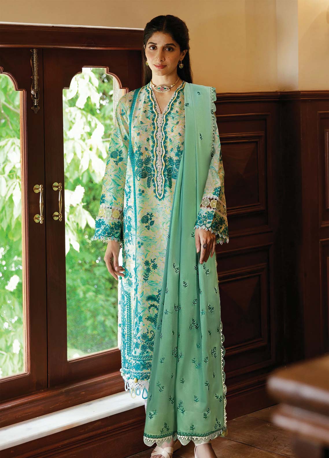 D#09 Zaha By Khadija Shah Festive Emb Lawn Collection 623 D#09 Zaha By Khadija Shah Festive Emb Lawn Collection 623
