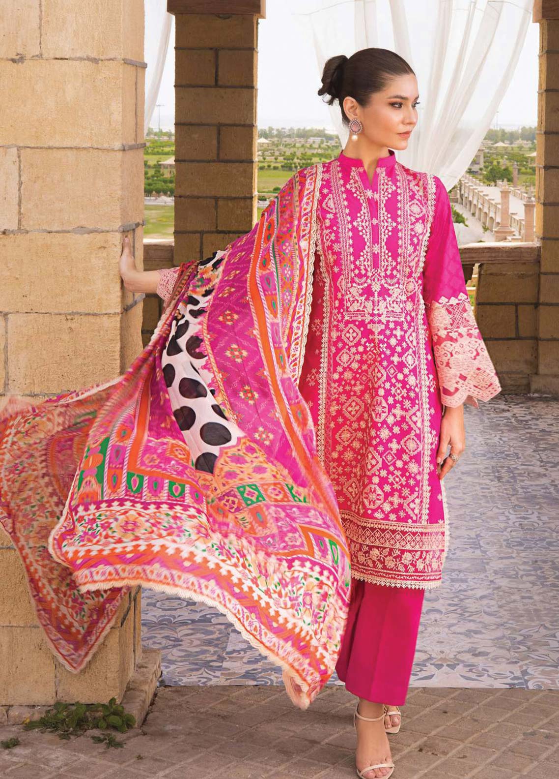 D#3B Zainab Chottani Luxury Emb Lawn Collection 623 D#3B Zainab Chottani Luxury Emb Lawn Collection 623