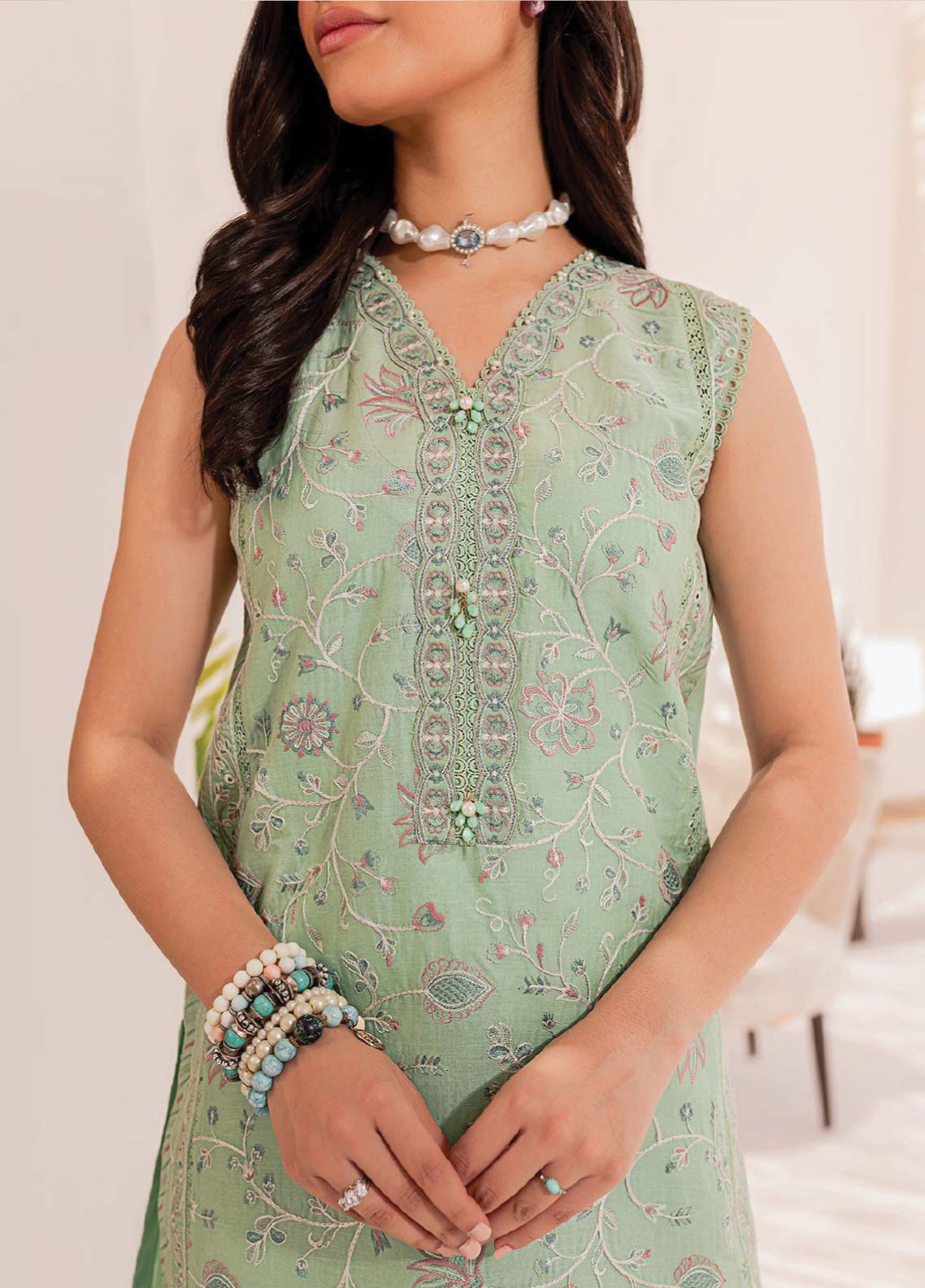 D#09 Farasha Mehek Festive Lawn Collection 623 D#09 Farasha Mehek Festive Lawn Collection 623